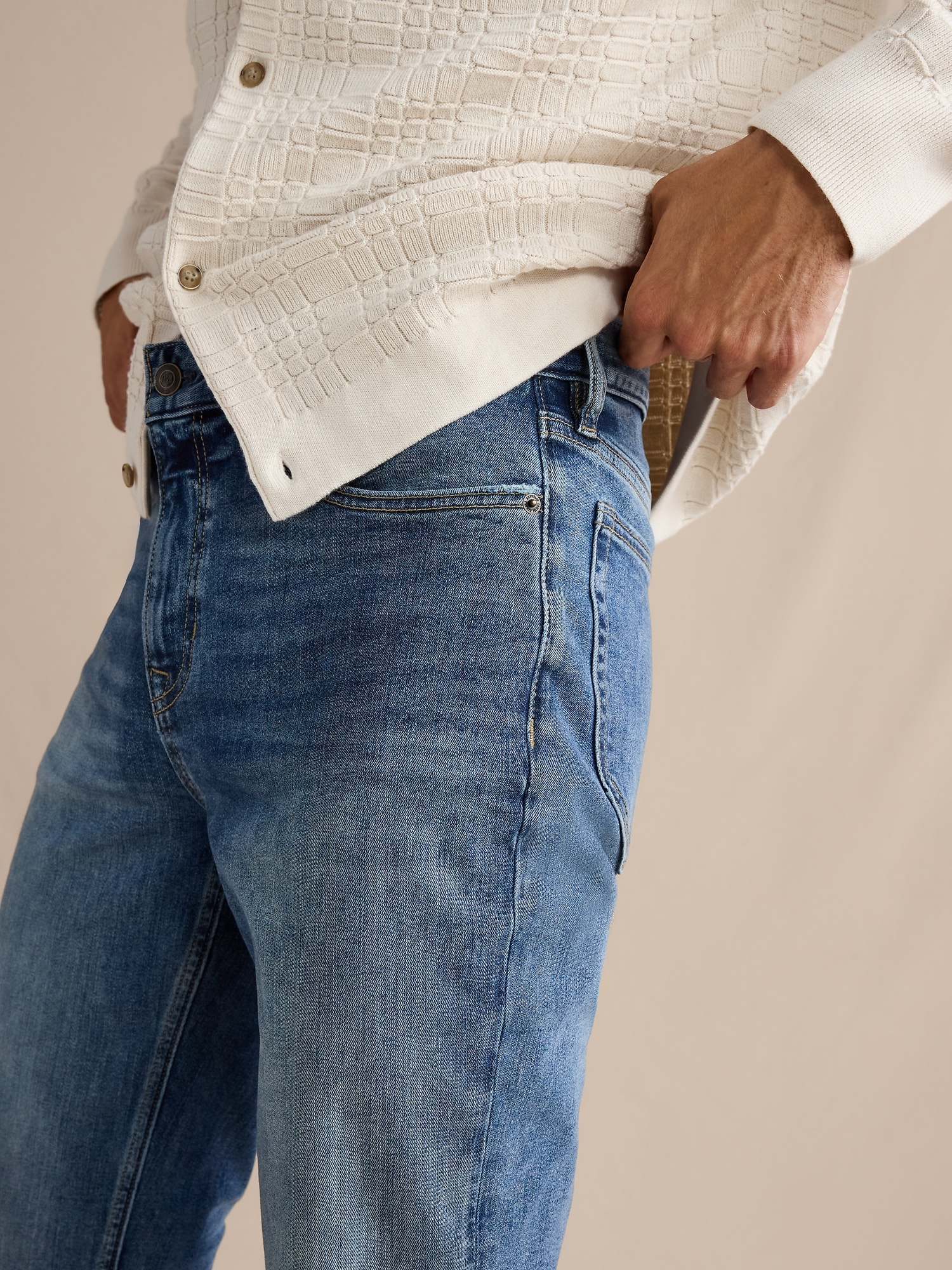 Image number 3 showing, SLIM LUXE TRAVELER JEAN