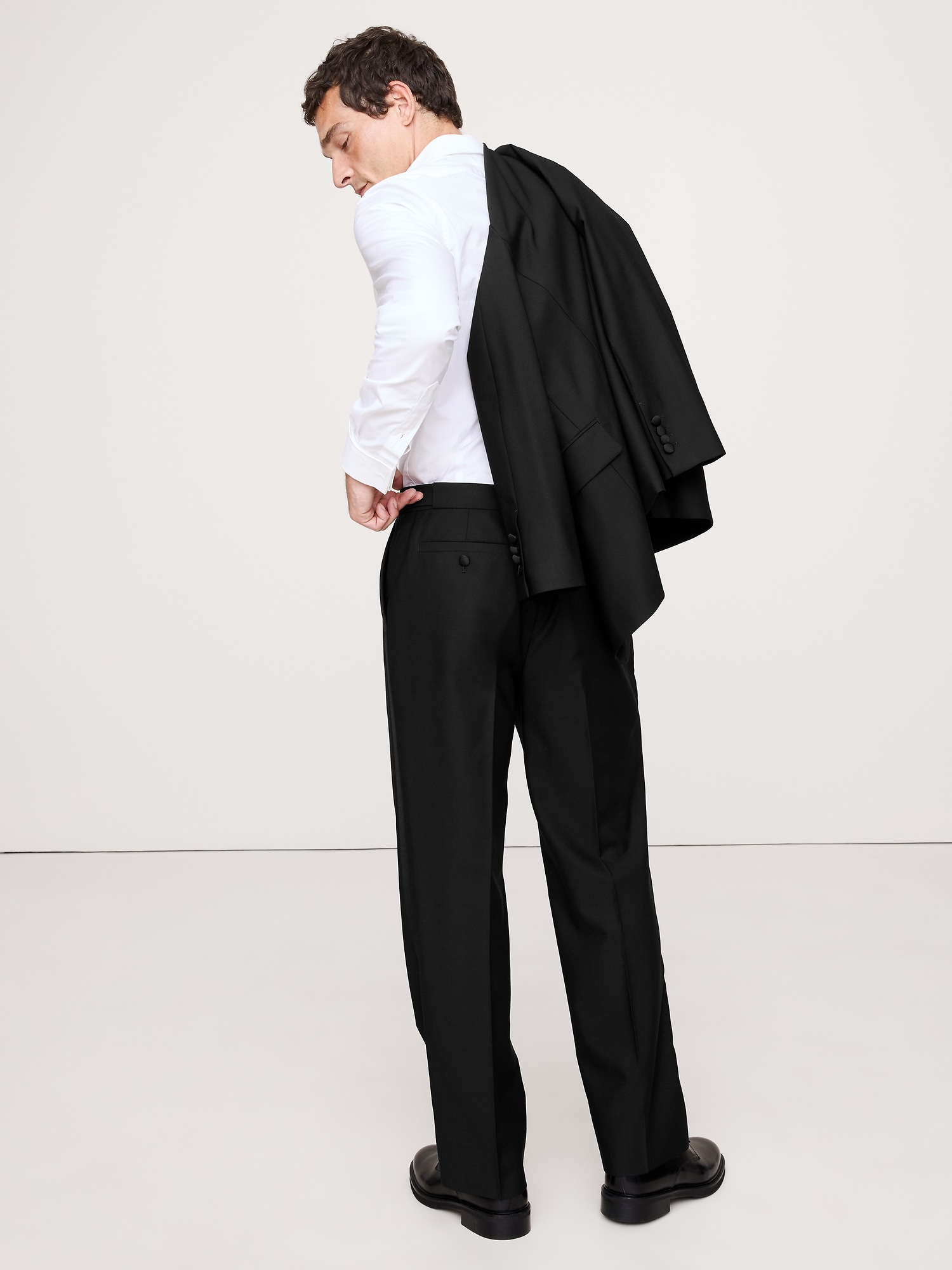 Мужские брюки Banana Republic Straight Italian Barathea Tuxedo Pant, цвет: Чёрный — фото 2