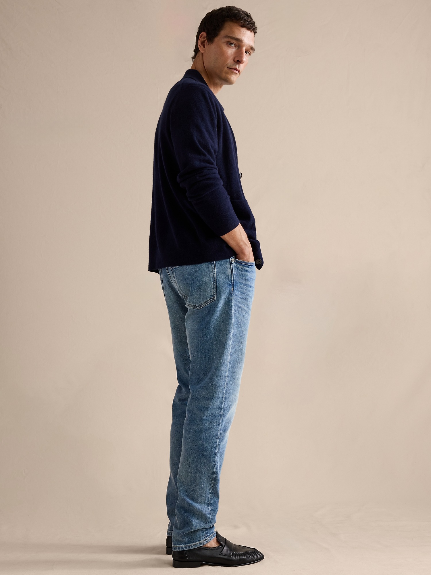 Мужские джинсы Banana Republic Slim Authentic Denim, цвет: Светлая варка — фото 2