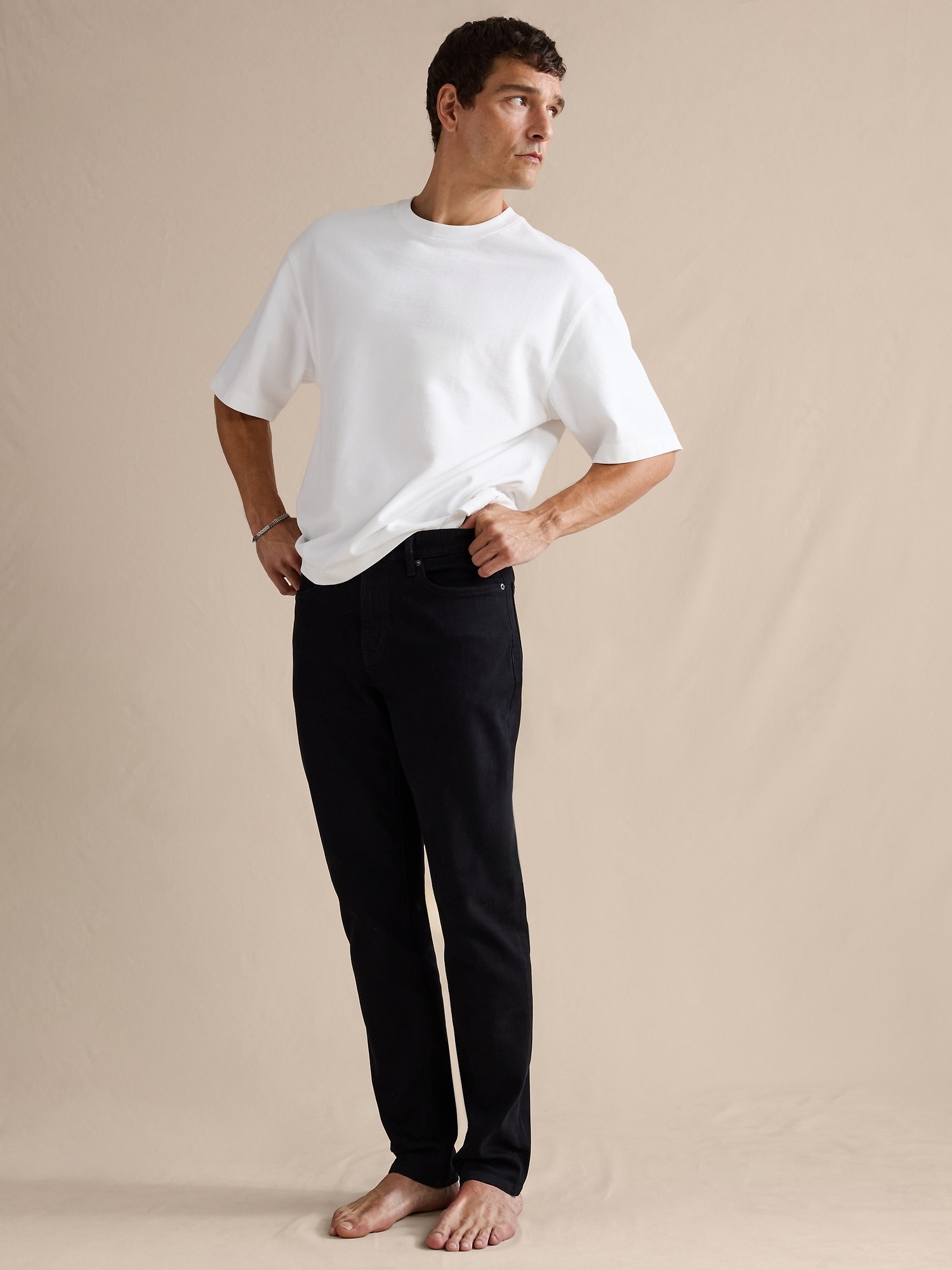 Мужские джинсы Banana Republic Slim Luxe Traveler Jean, цвет: Чёрный — фото 4