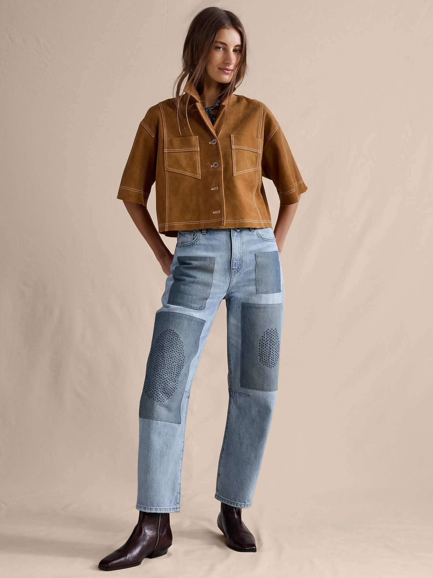 MID-RISE BARREL PATCHWORK ANKLE JEAN