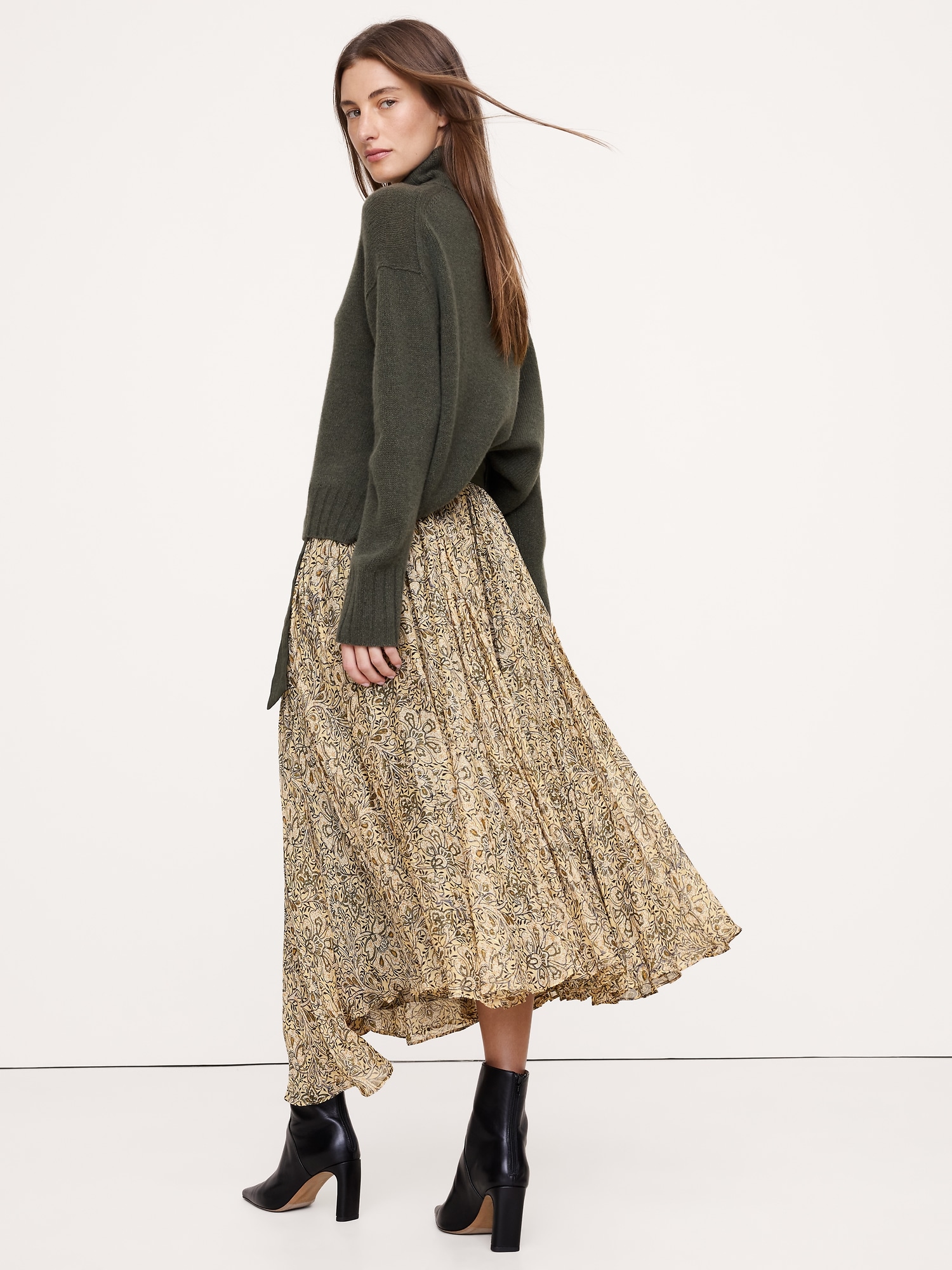 Image number 3 showing, Pleated Lurex Stripe Midi Skirt