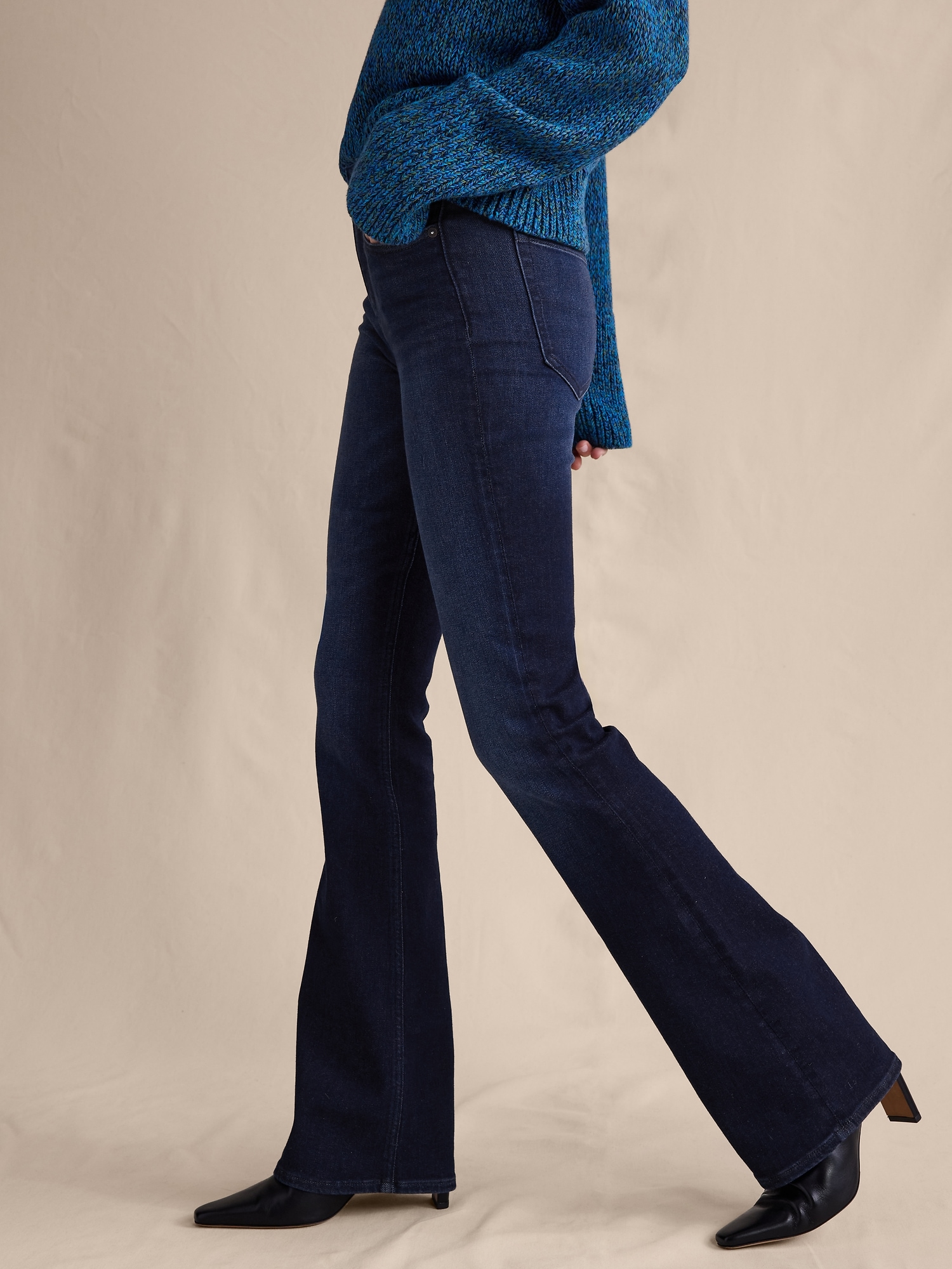 Image number 8 showing, Mid-Rise Flare Jean