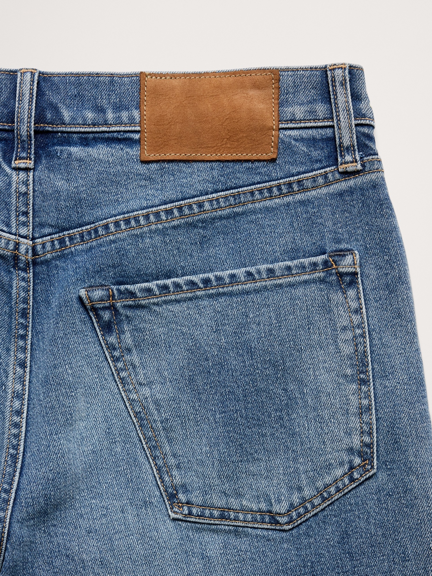 Мужские джинсы Banana Republic Slim Authentic Denim, цвет: Светлая варка — фото 6