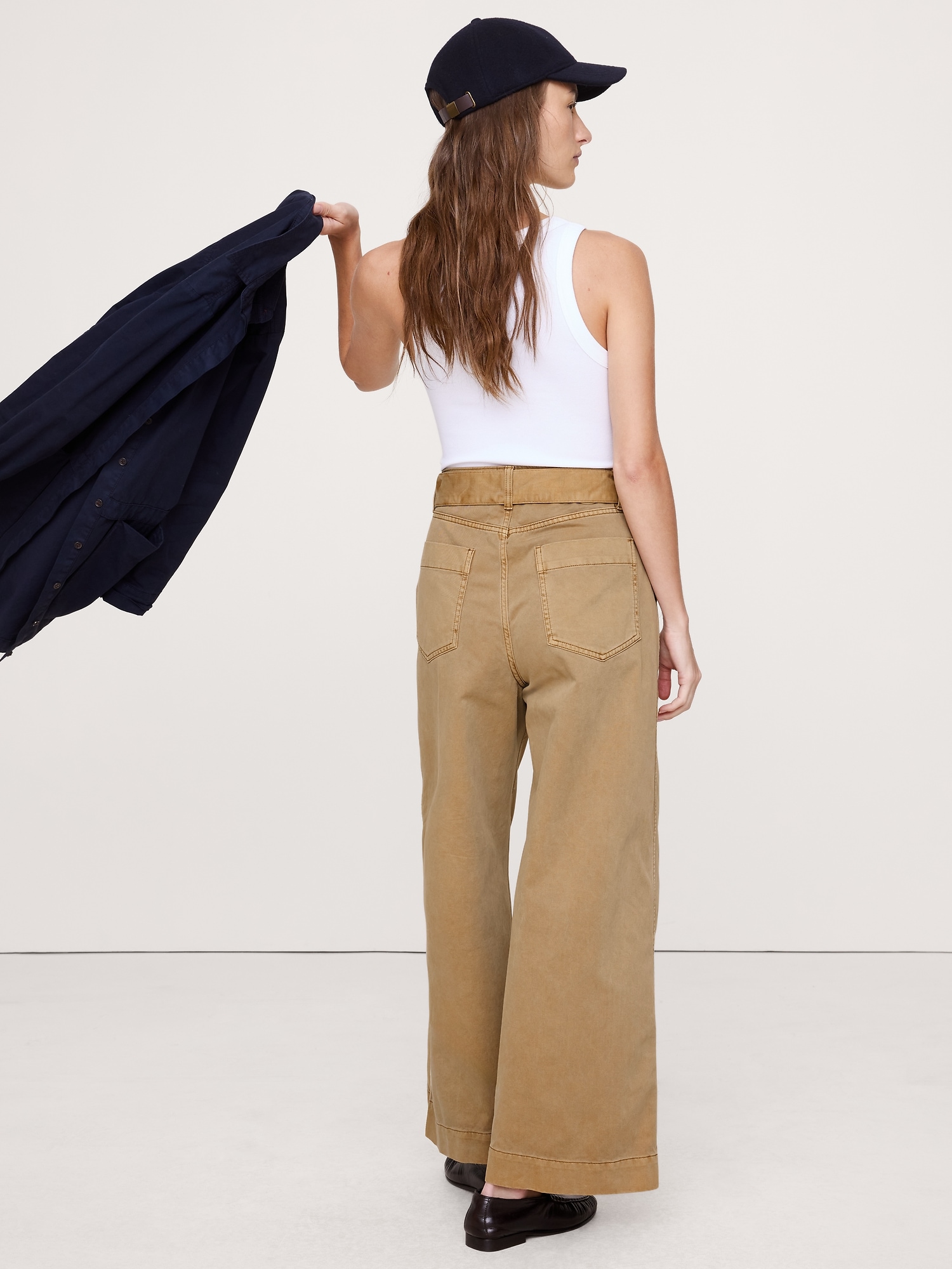 Image number 6 showing, HIGH-RISE WIDE-LEG UTILITY CROP PANT