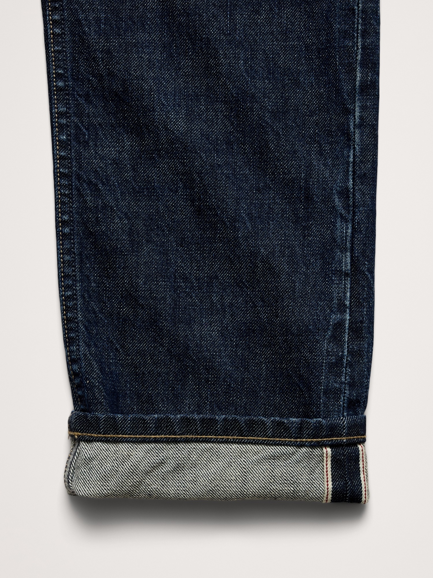 Мужские джинсы Banana Republic Slim Selvedge Jean, цвет: Тёмный винтажный варёный — фото 6