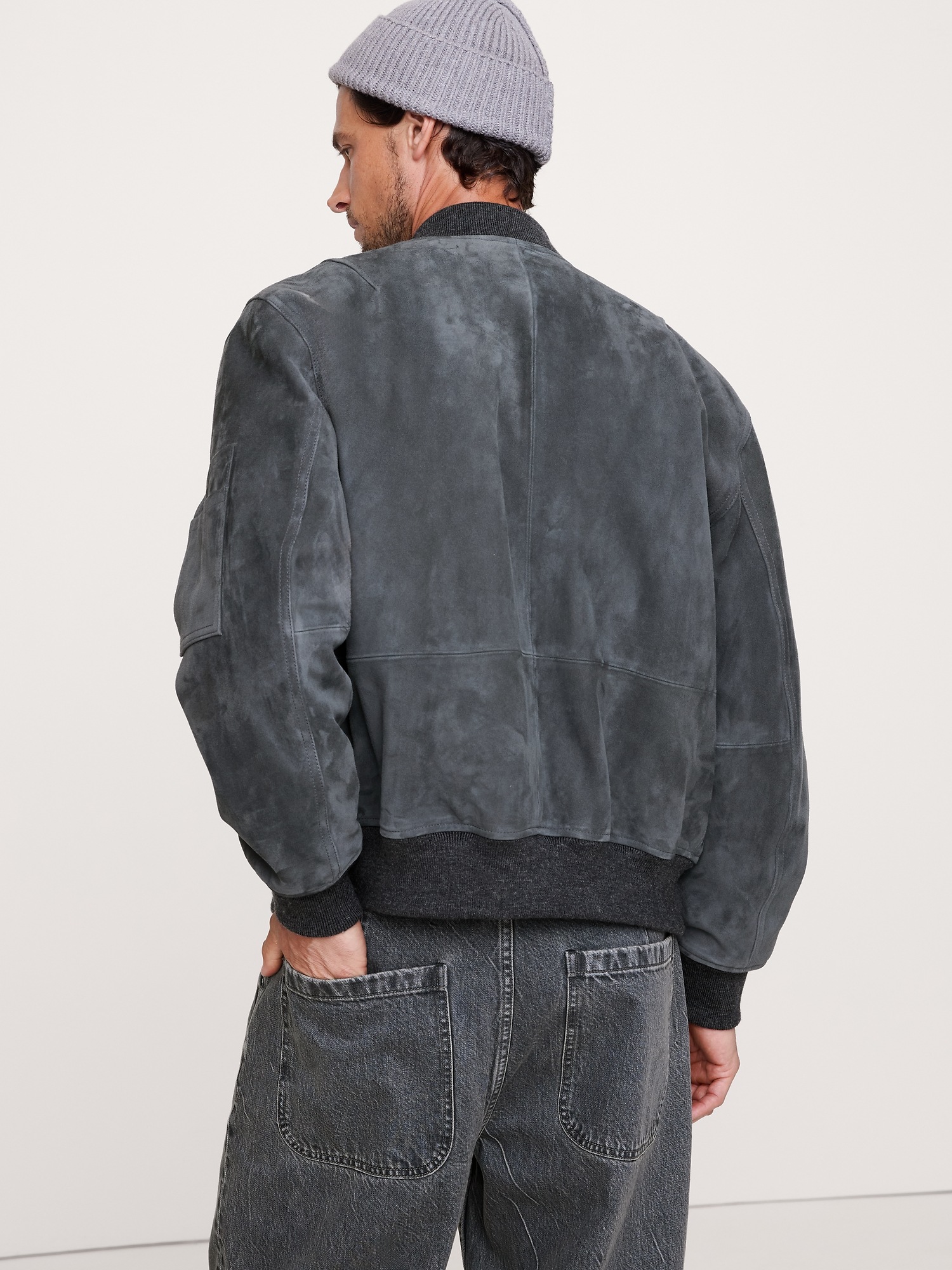 Мужская куртка Banana Republic Suede Bomber Jacket with Quilted Lining, цвет: Сумеречный серый — фото 2