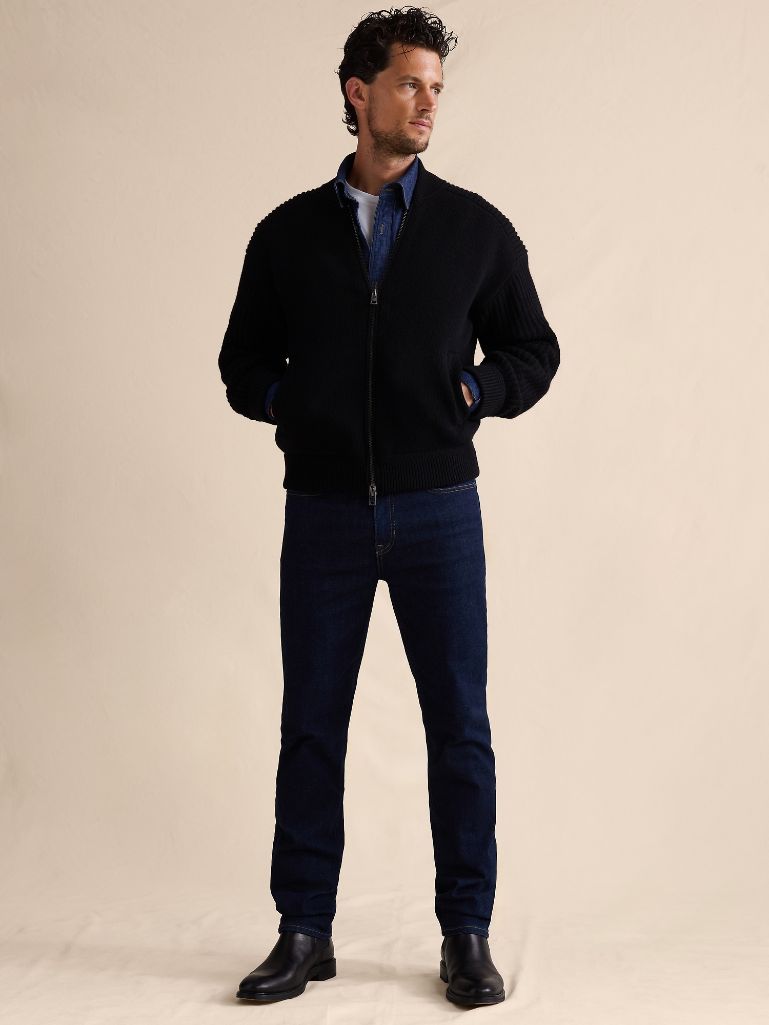 Slim Luxe Traveler Jean - Medium Dark Wash