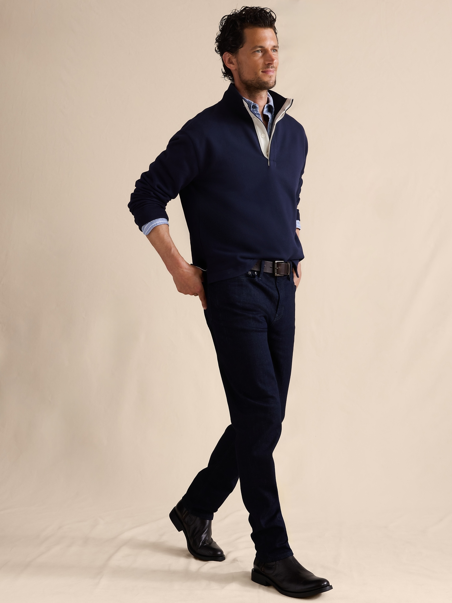 Slim Luxe Traveler Jean - Rinse Dark Wash