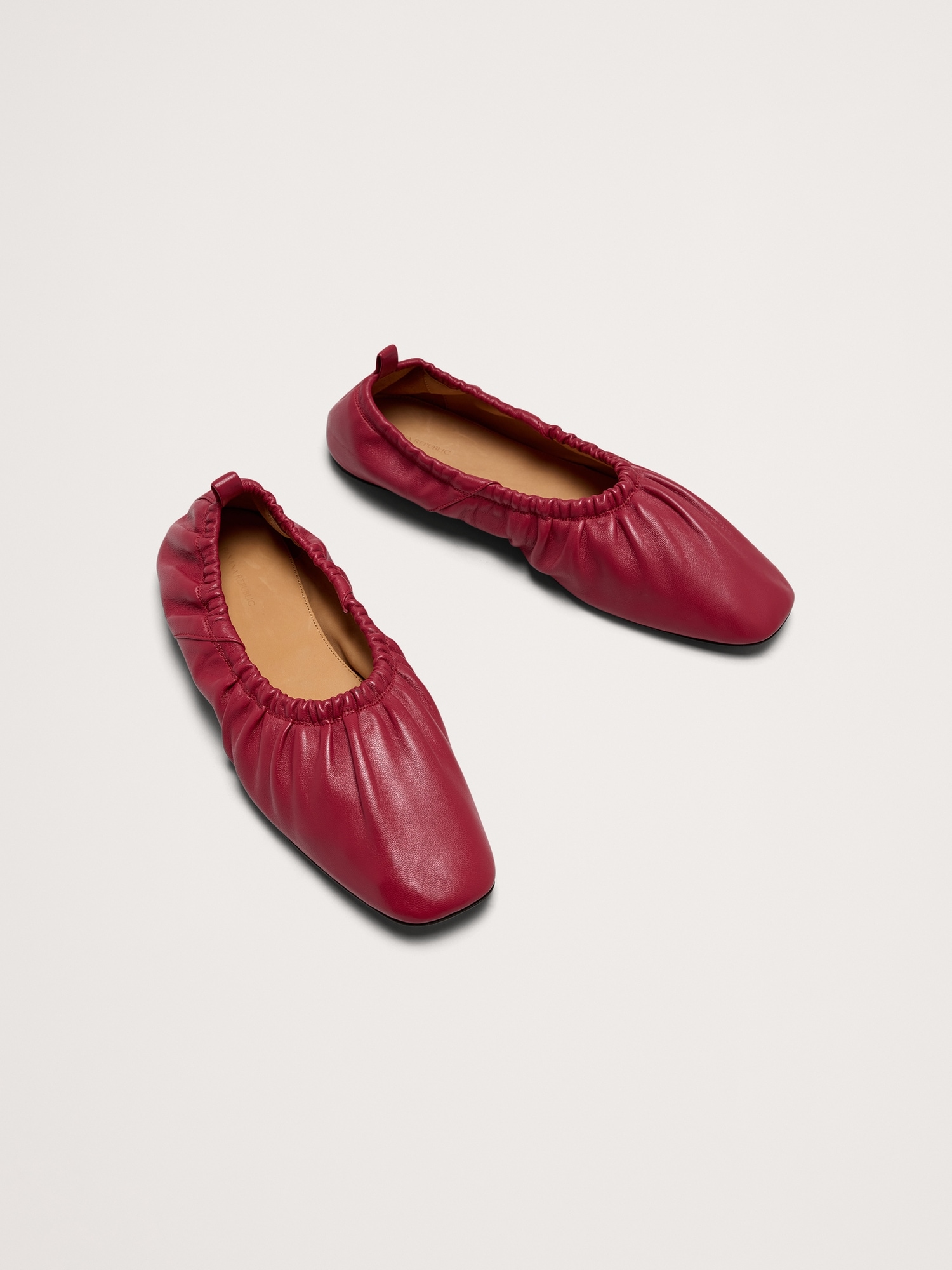 Image number 8 showing, RUCHED SUEDE BALLET FLAT