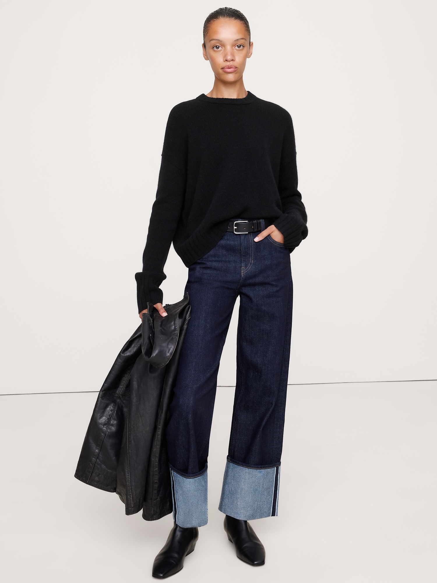 Oversized Midweight Cashmere Crew-Neck Sweater