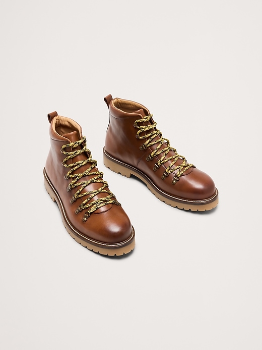 Burnished Leather Alpine Boot | Banana Republic