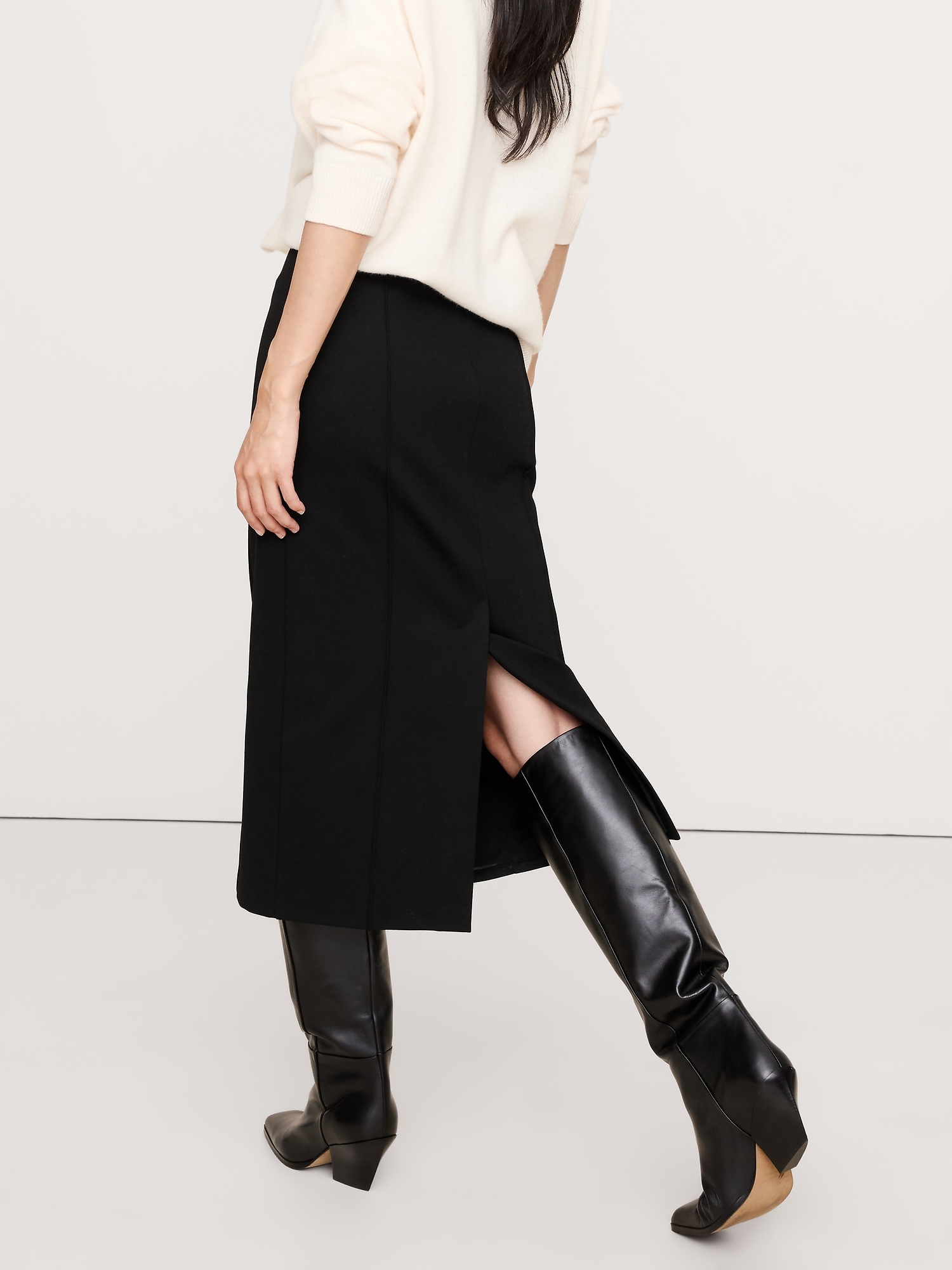 Image number 2 showing, Everywhere Ponte Pencil Skirt