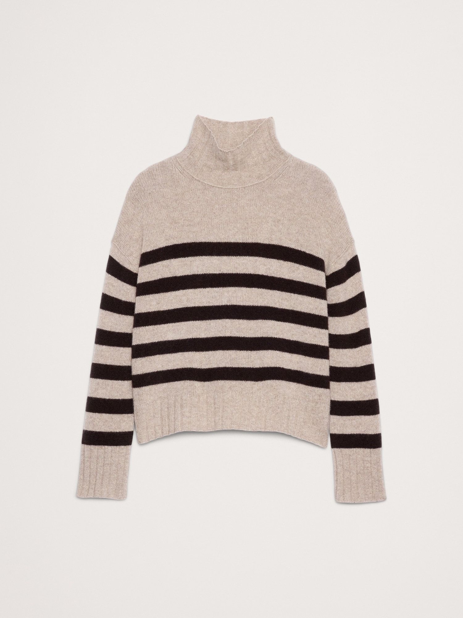 Image number 4 showing, Oversized Cashmere Turtleneck Sweater