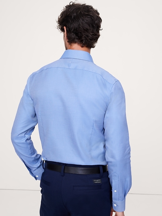 Slim-Fit Wrinkle-Resistant Dress Shirt
