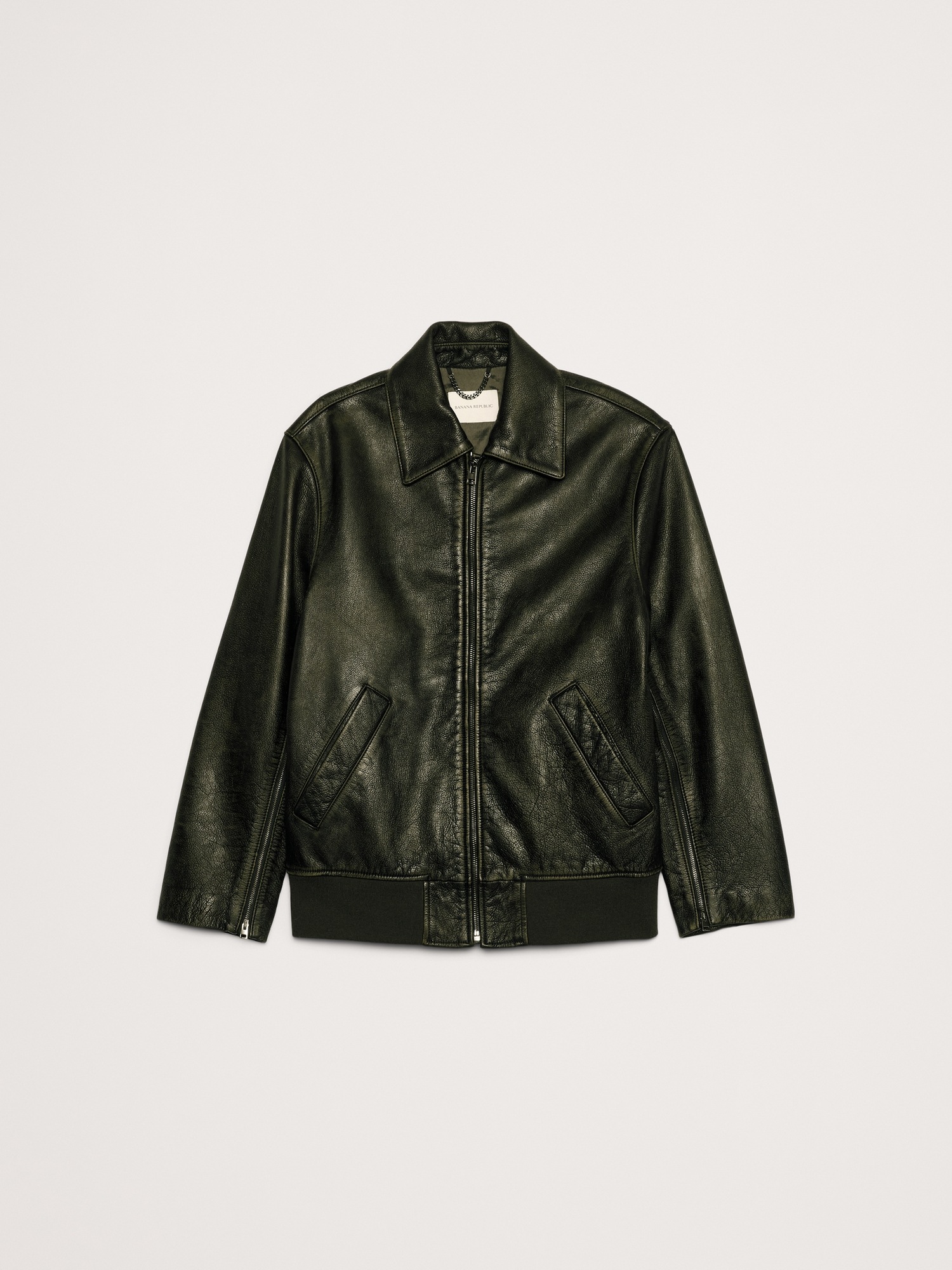 Женская куртка Banana Republic Oversized Distressed Leather Bomber, цвет: Оливковый зелёный — фото 4