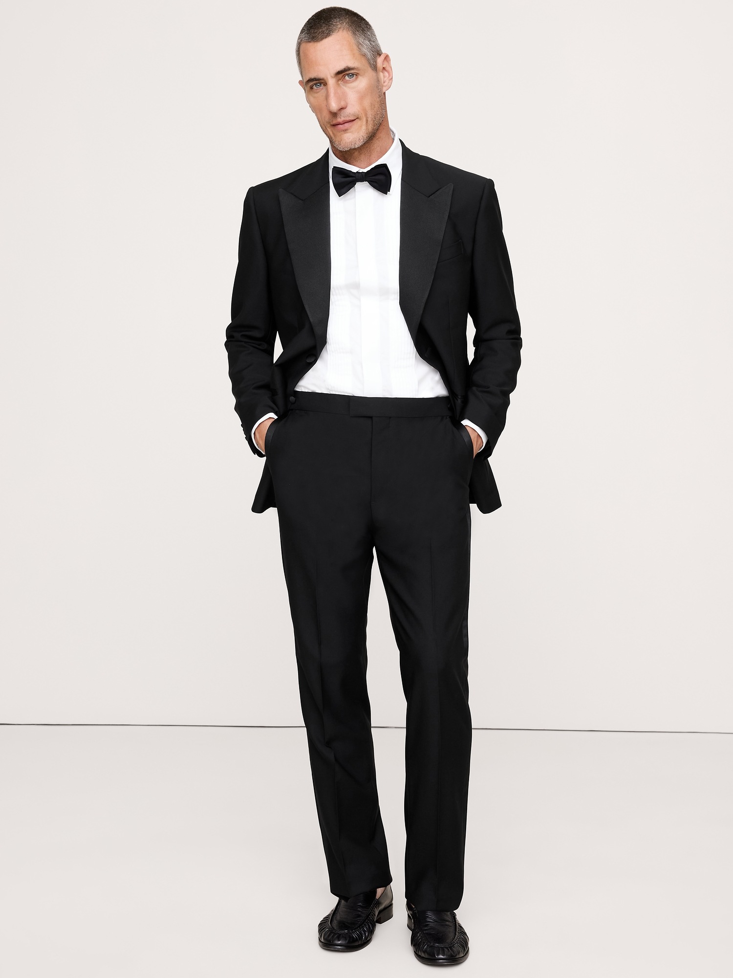 Мужские брюки Banana Republic Slim Italian Barathea Tuxedo Pant, цвет: Чёрный — фото 4