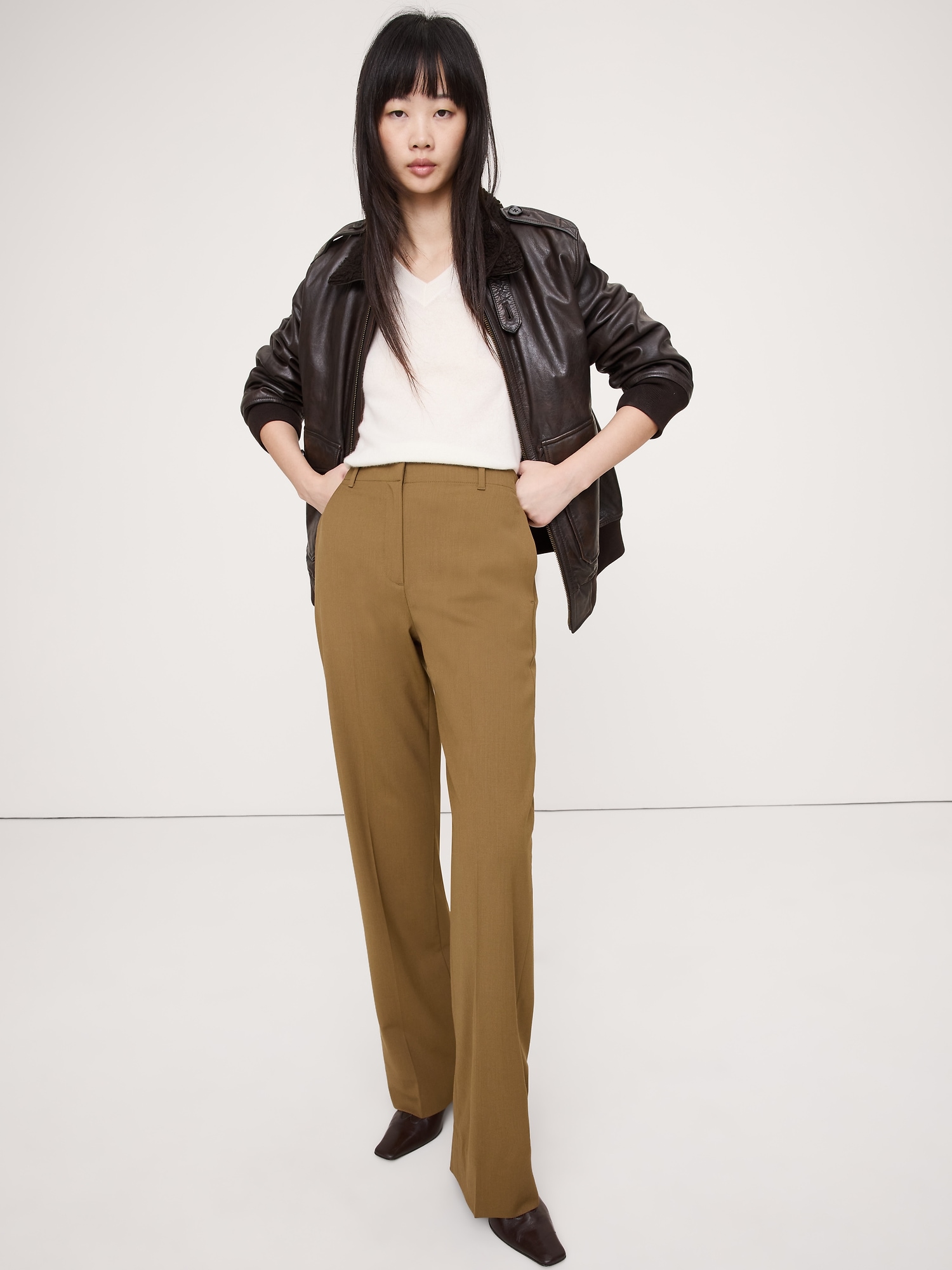 High-Rise Modern Straight Italian Wool Pant - Saddle Brown