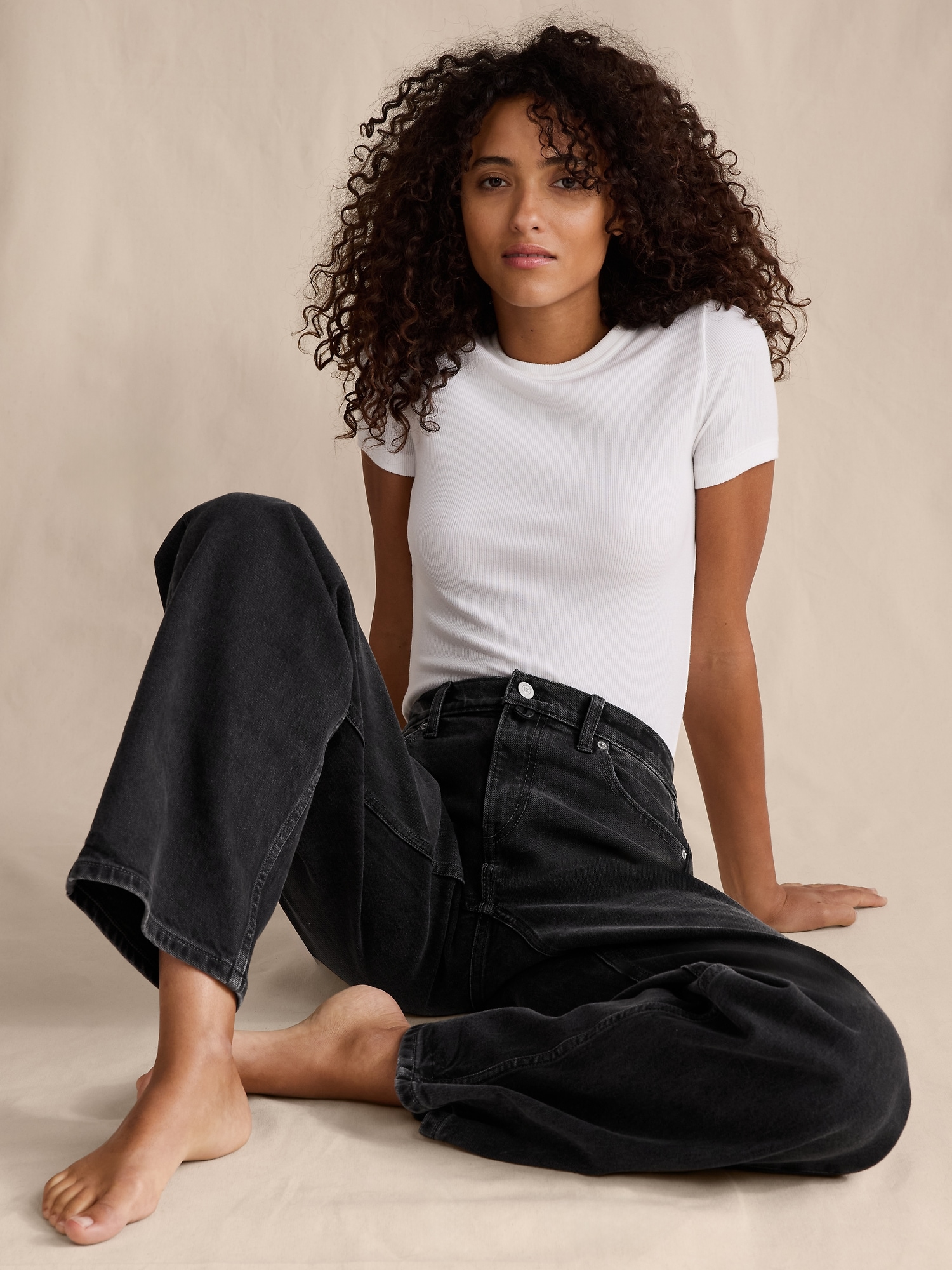 Mid-Rise 90S Loose Jean - Washed Black