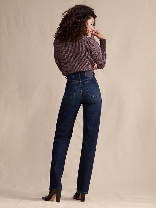 High-Rise 90S Straight Jean