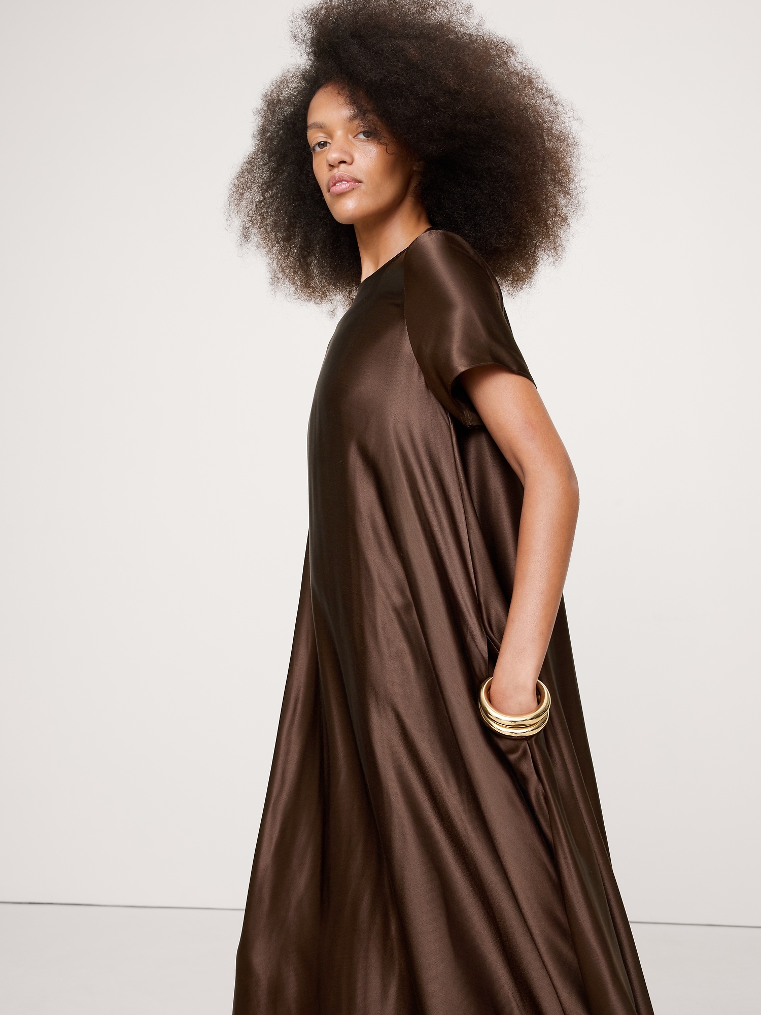 Image number 6 showing, Italian Satin Trapeze Long Midi Dress