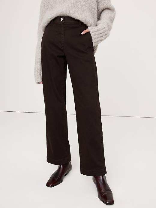 The Weekender Straight-Leg Pant