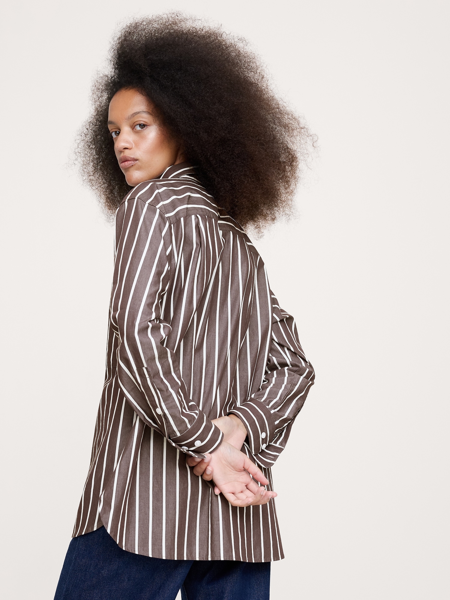 Image number 2 showing, The Oversized Shirt