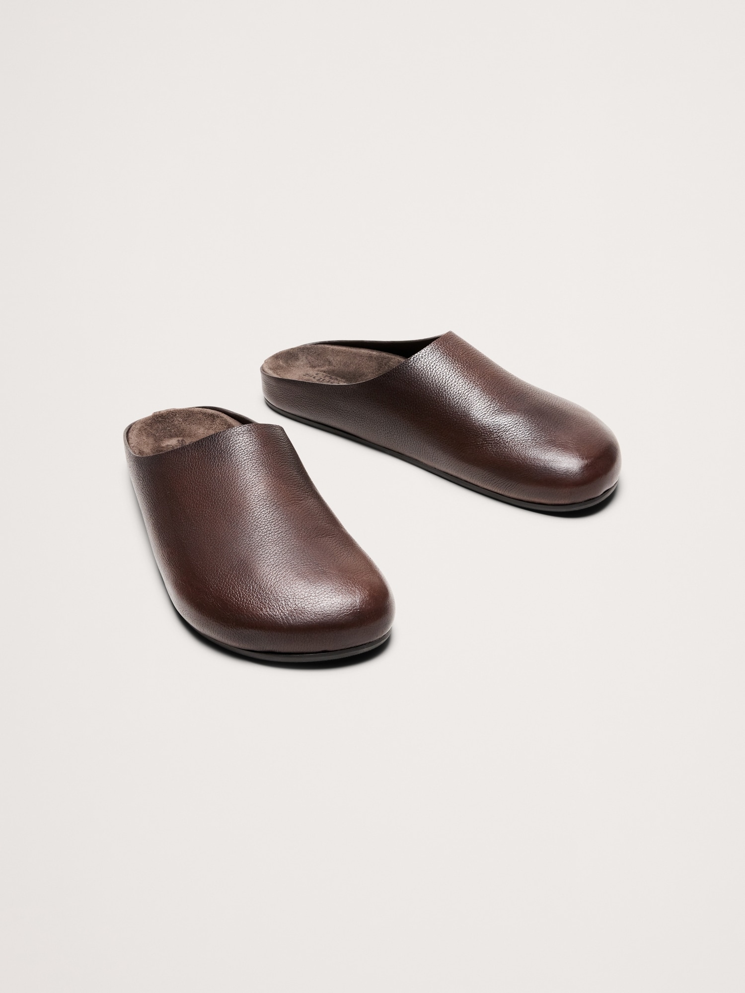 Image number 2 showing, Leather Clog