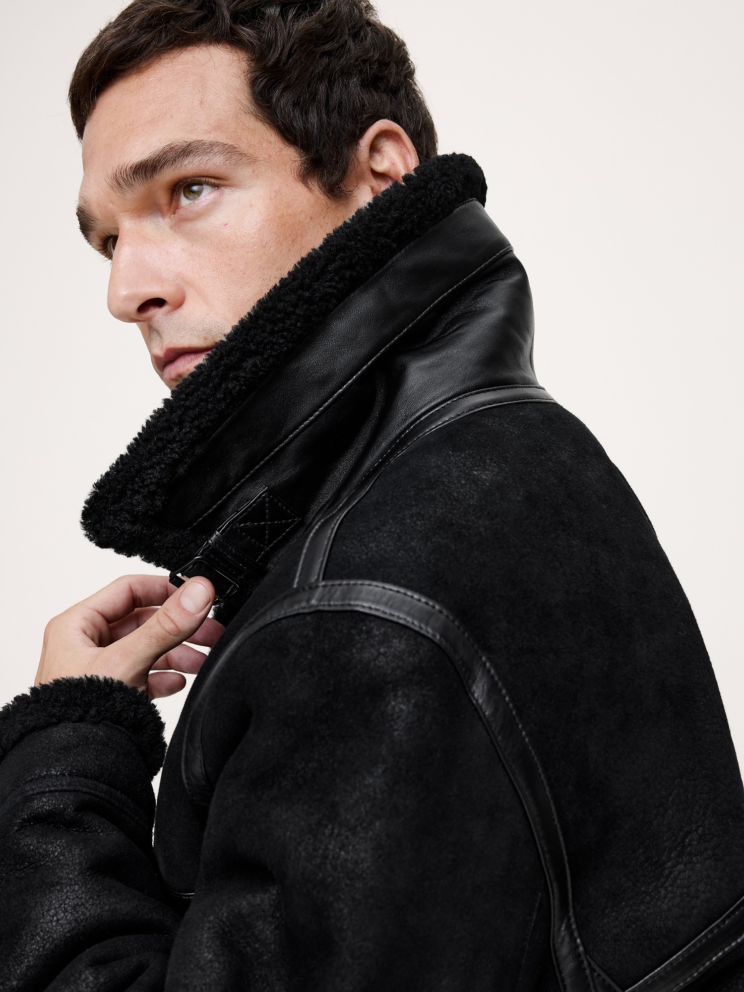 Мужская куртка Banana Republic Shearling Aviator, цвет: Чёрный — фото 3