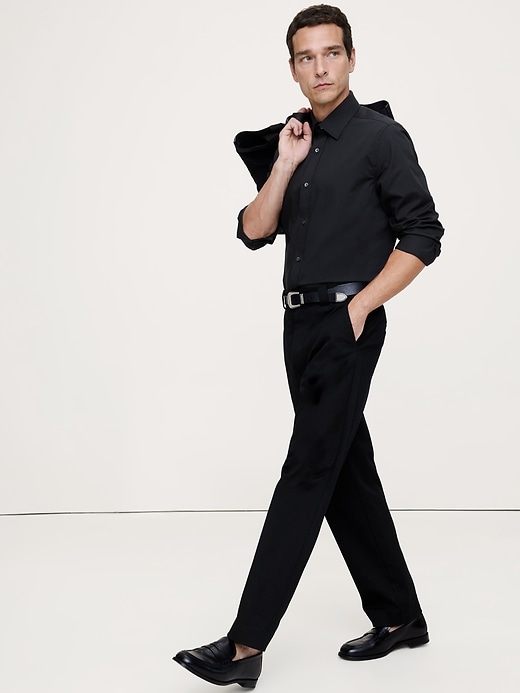 Standard-Fit Wrinkle-Resistant Dress Shirt