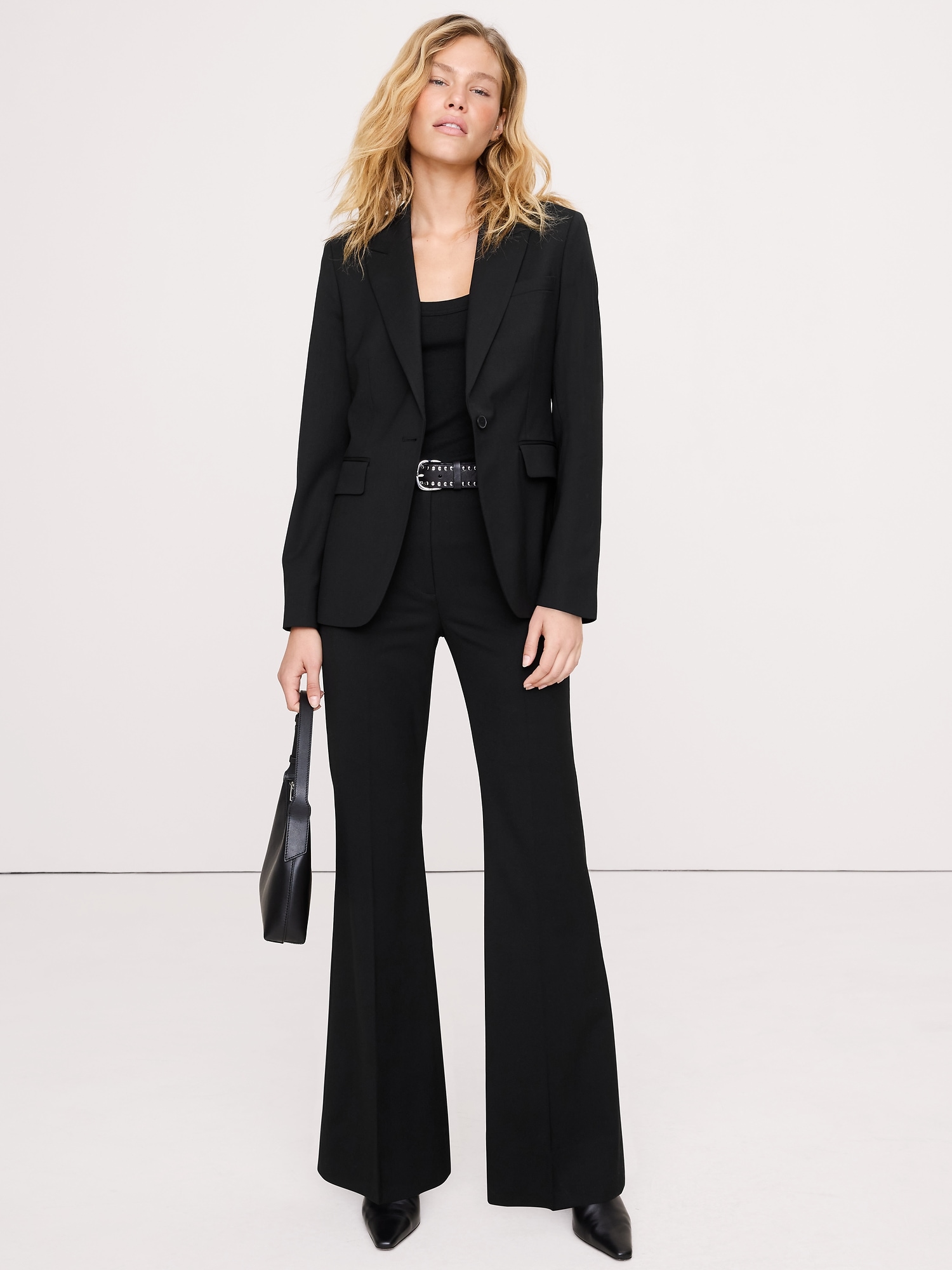 Essential Italian Wool Blazer - Black