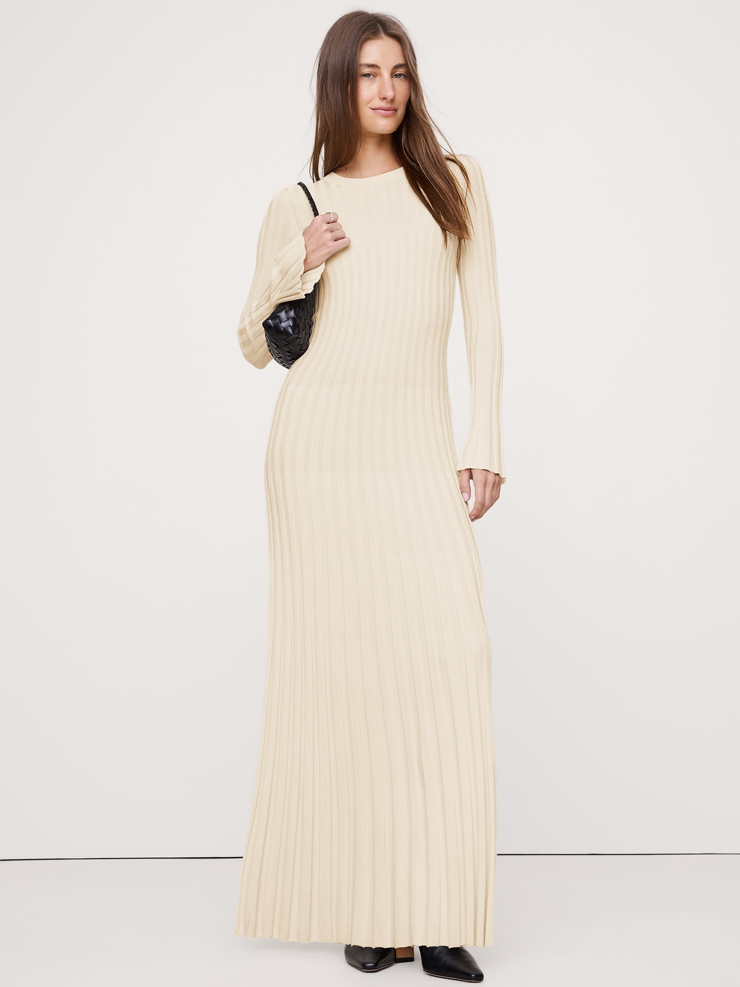Image number 7 showing, Sculpted Ribbed Maxi Dress
