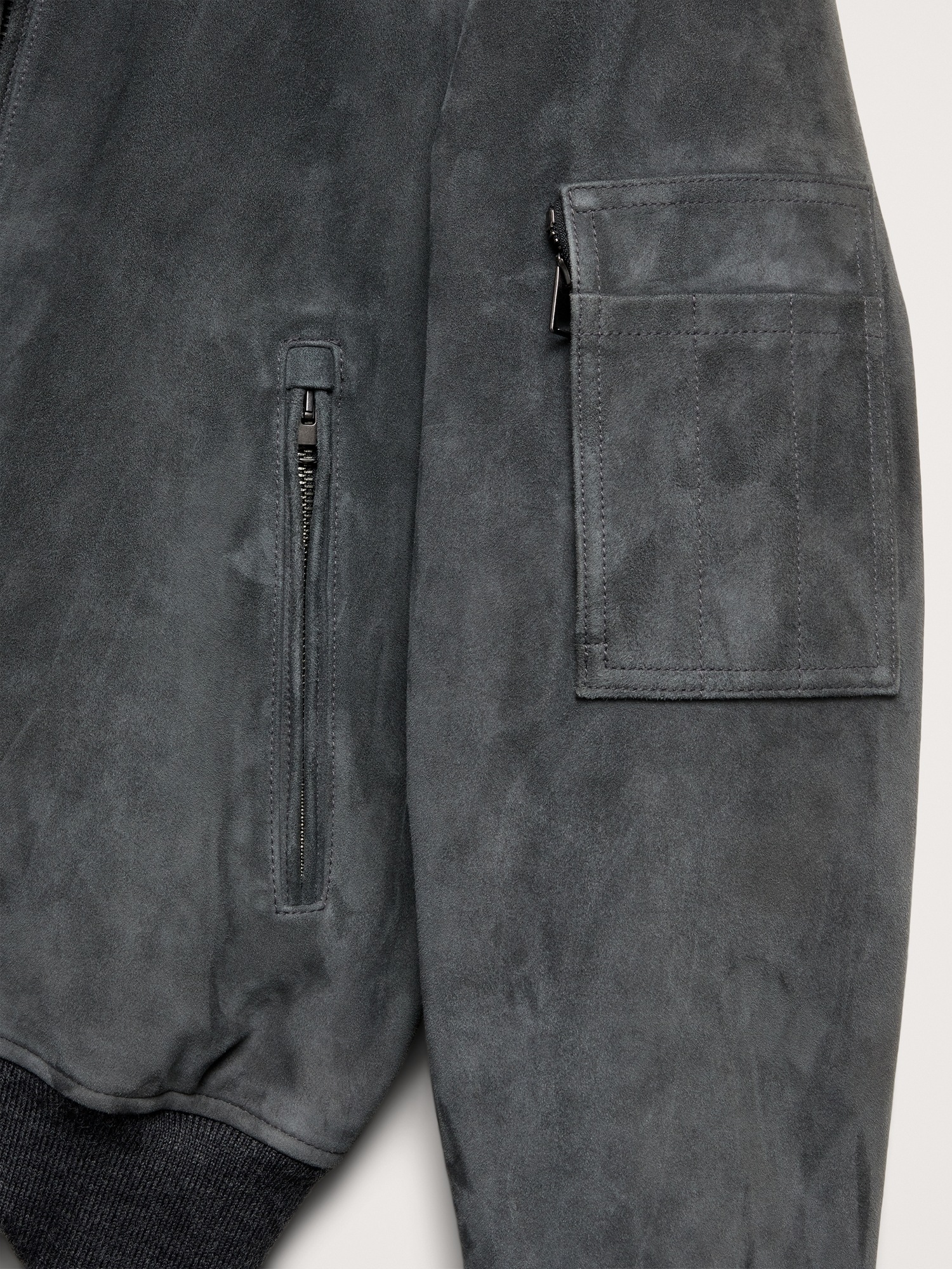 Мужская куртка Banana Republic Suede Bomber Jacket with Quilted Lining, цвет: Сумеречный серый — фото 6