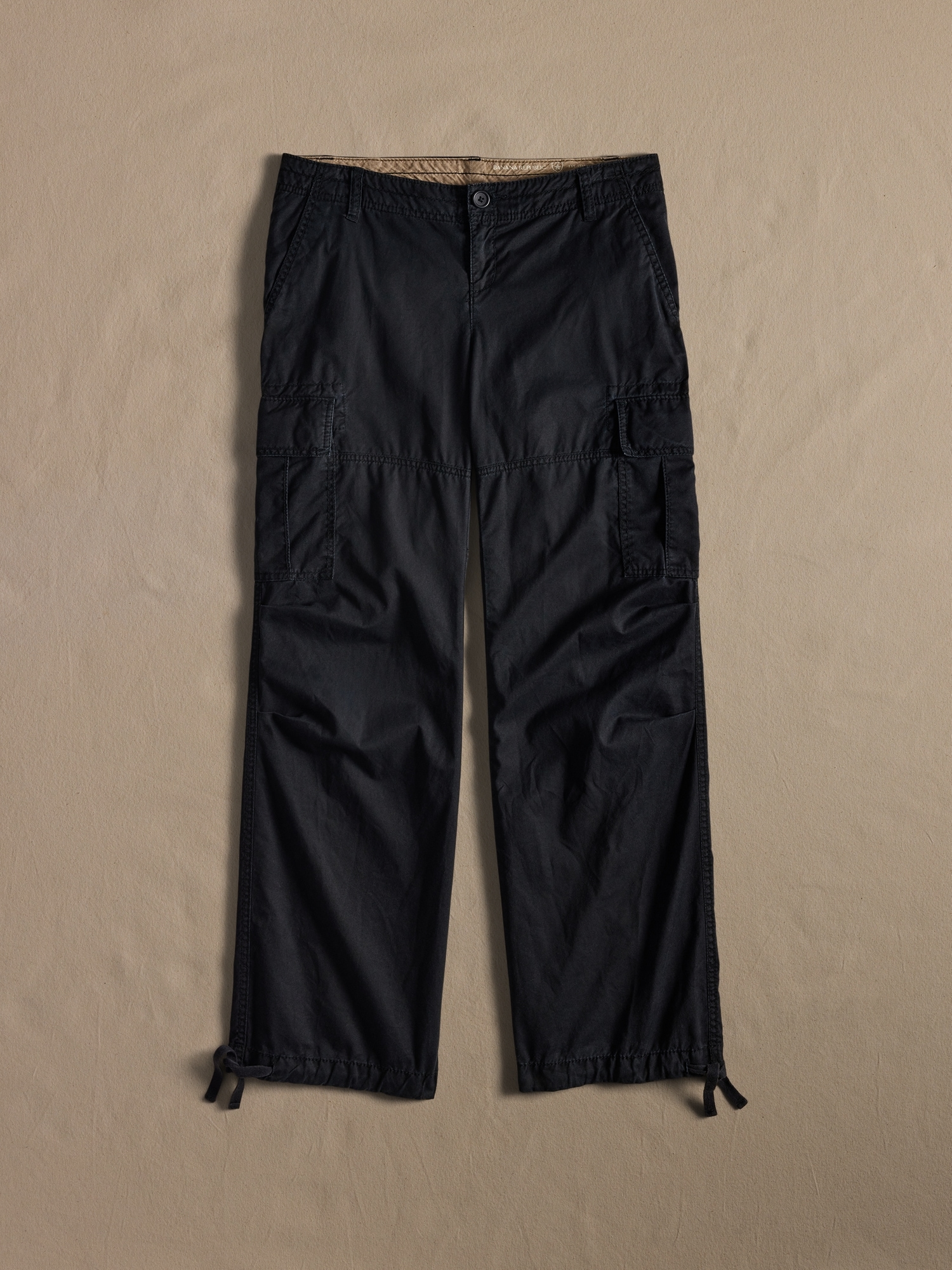 Archive Cargo Pant Women's size 8 - Black