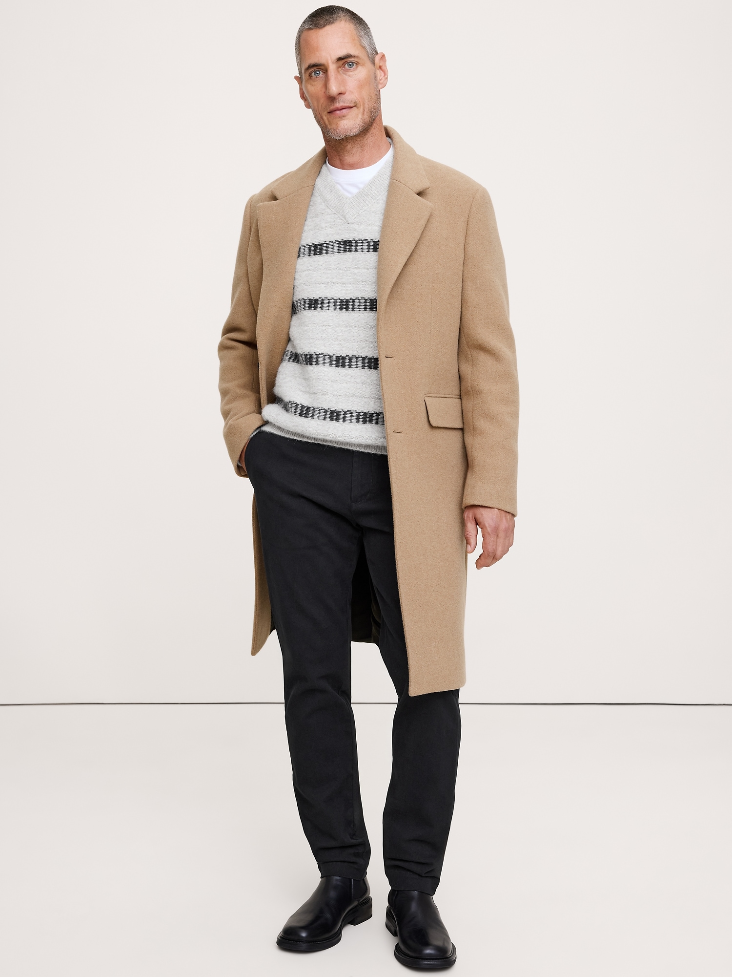 Slim Brushed Traveler Chino Pant