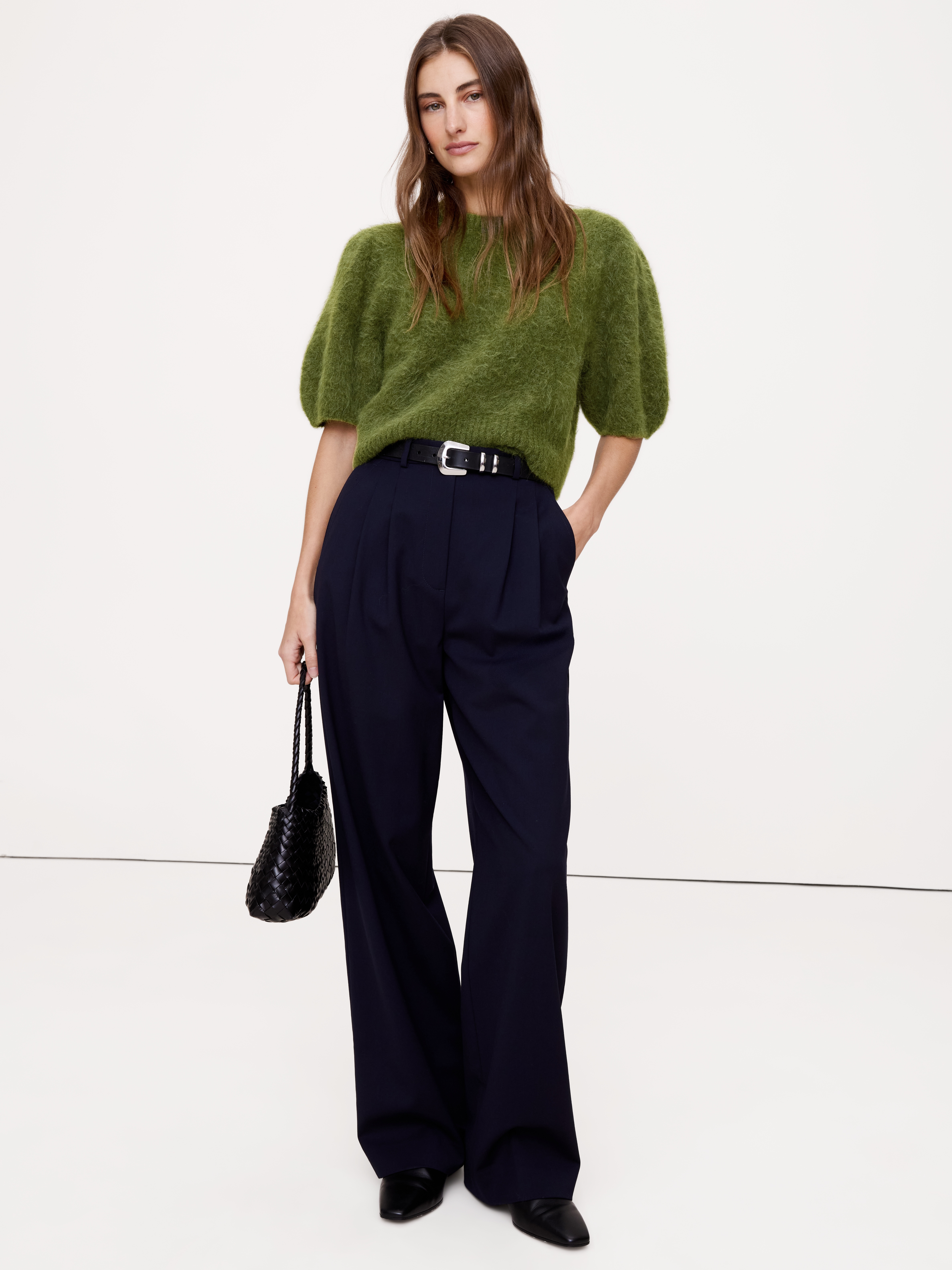 Fuzzy Alpaca-Blend Puff-Sleeve Sweater | Banana Republic