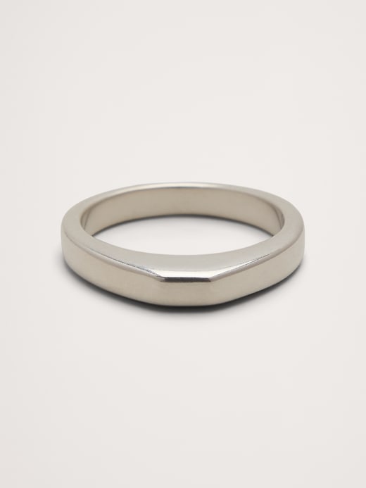 Signet Ring