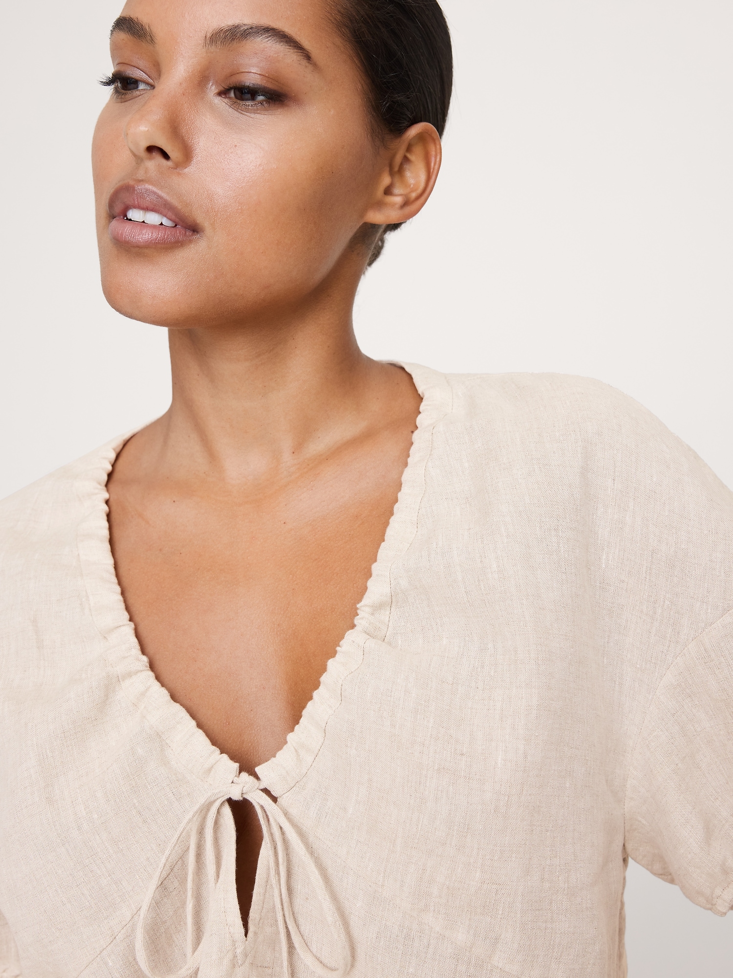 Image number 3 showing, Linen Tie-Front V-Neck Top