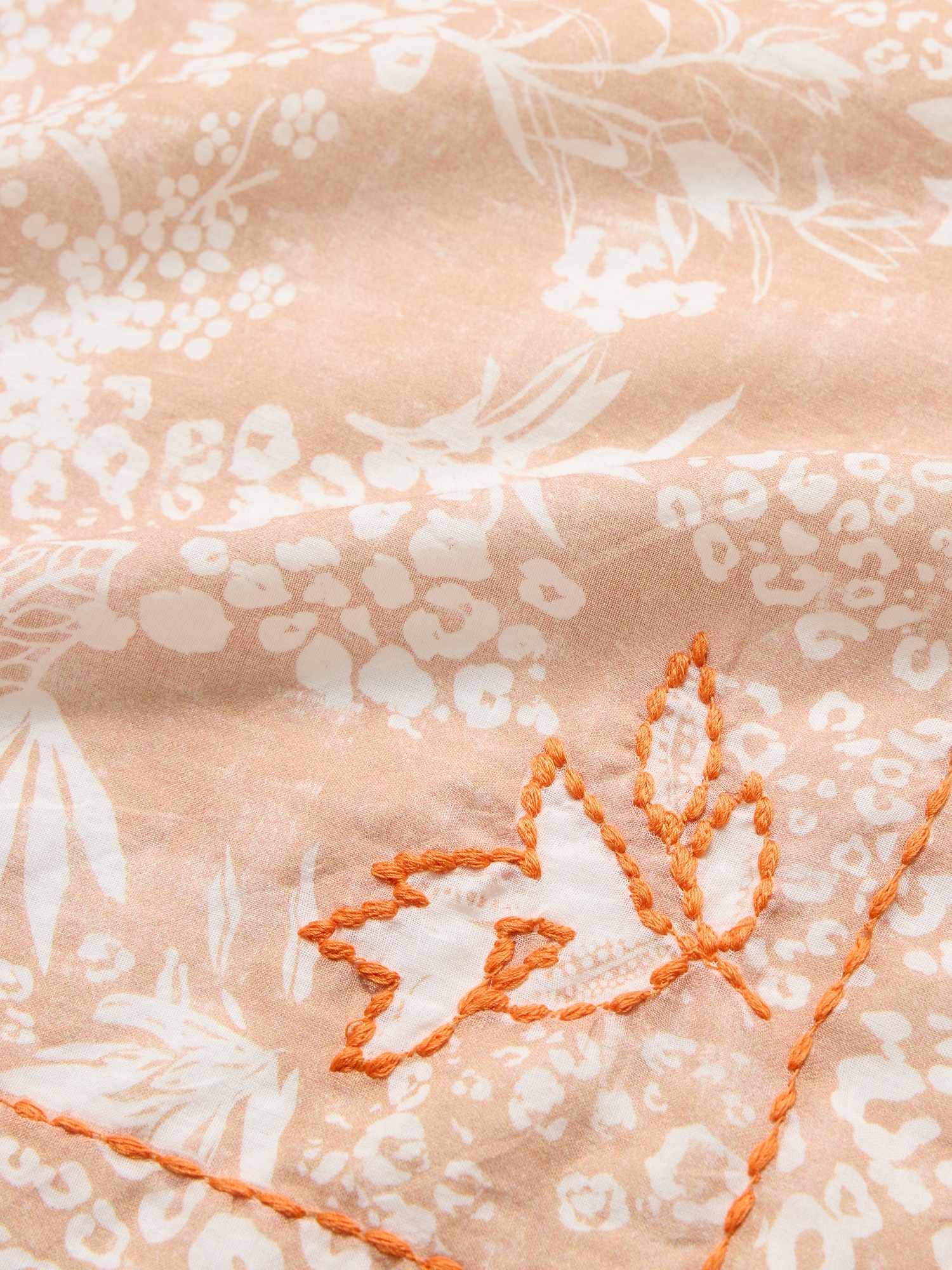Image number 4 showing, Embroidered Cotton Scarf by Vismaya
