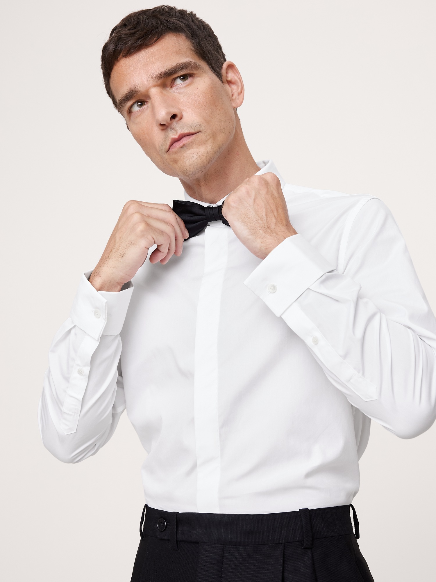Мужская рубашка Banana Republic Slim-Fit Cotton Poplin Tuxedo Shirt with Cutaway Collar, цвет: Белый — фото 3