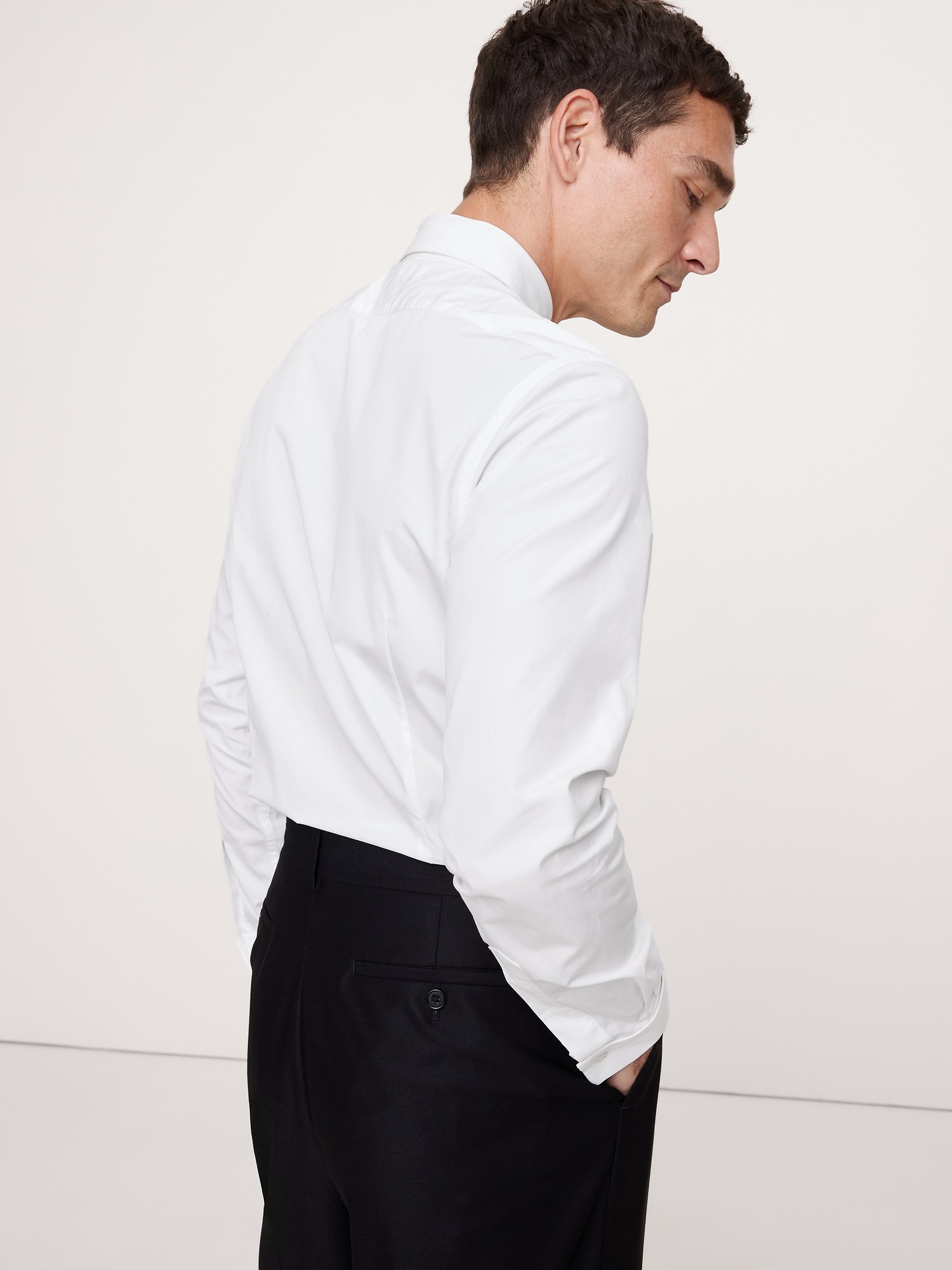 Мужская рубашка Banana Republic Slim-Fit Cotton Poplin Tuxedo Shirt with Spread Collar, цвет: Белый — фото 2