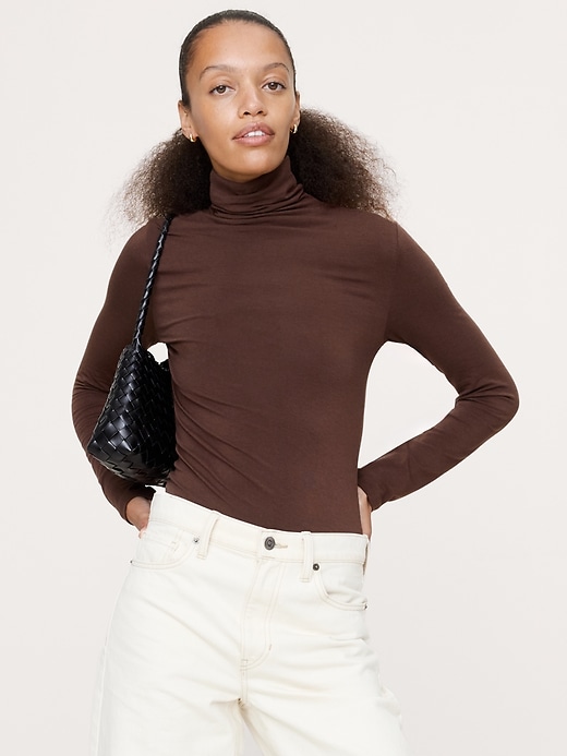 Luxe Wool-Blend Turtleneck T-Shirt Banana Republic