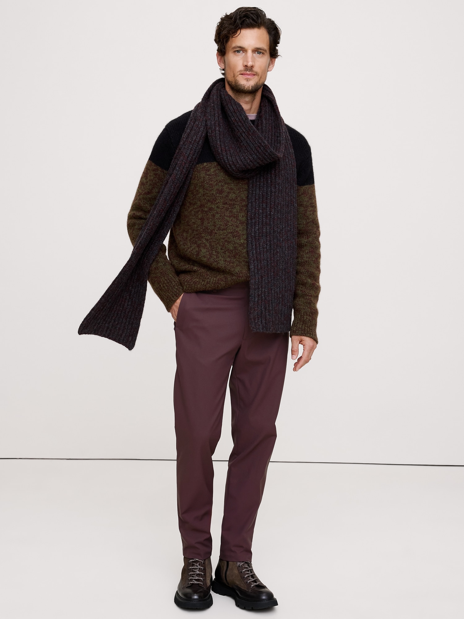 Athletic Slim Performance Pant - Ruby Plum Purple