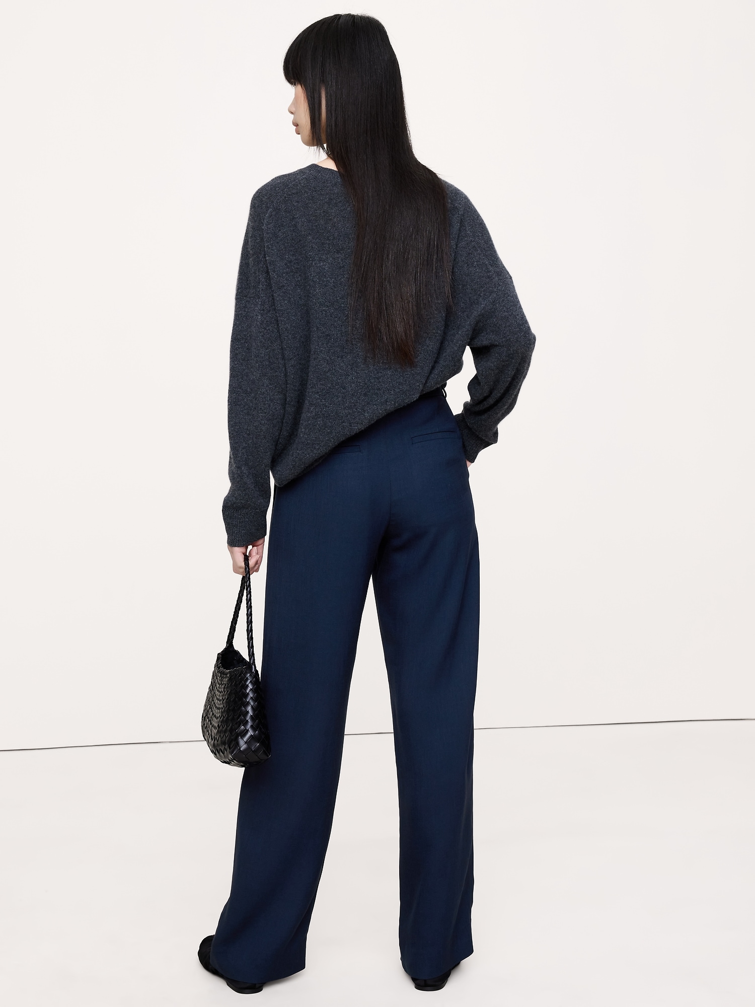Image number 5 showing, Soho Mid-Rise Pleated Wide-Leg Drapey Twill Pant