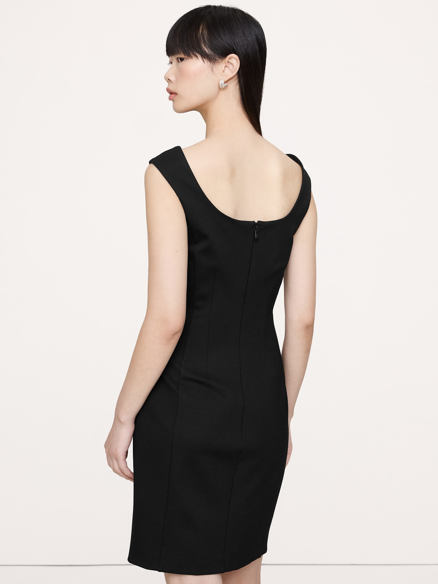 Image number 5 showing, Everywhere Ponte Scoop-Neck Sheath Dress