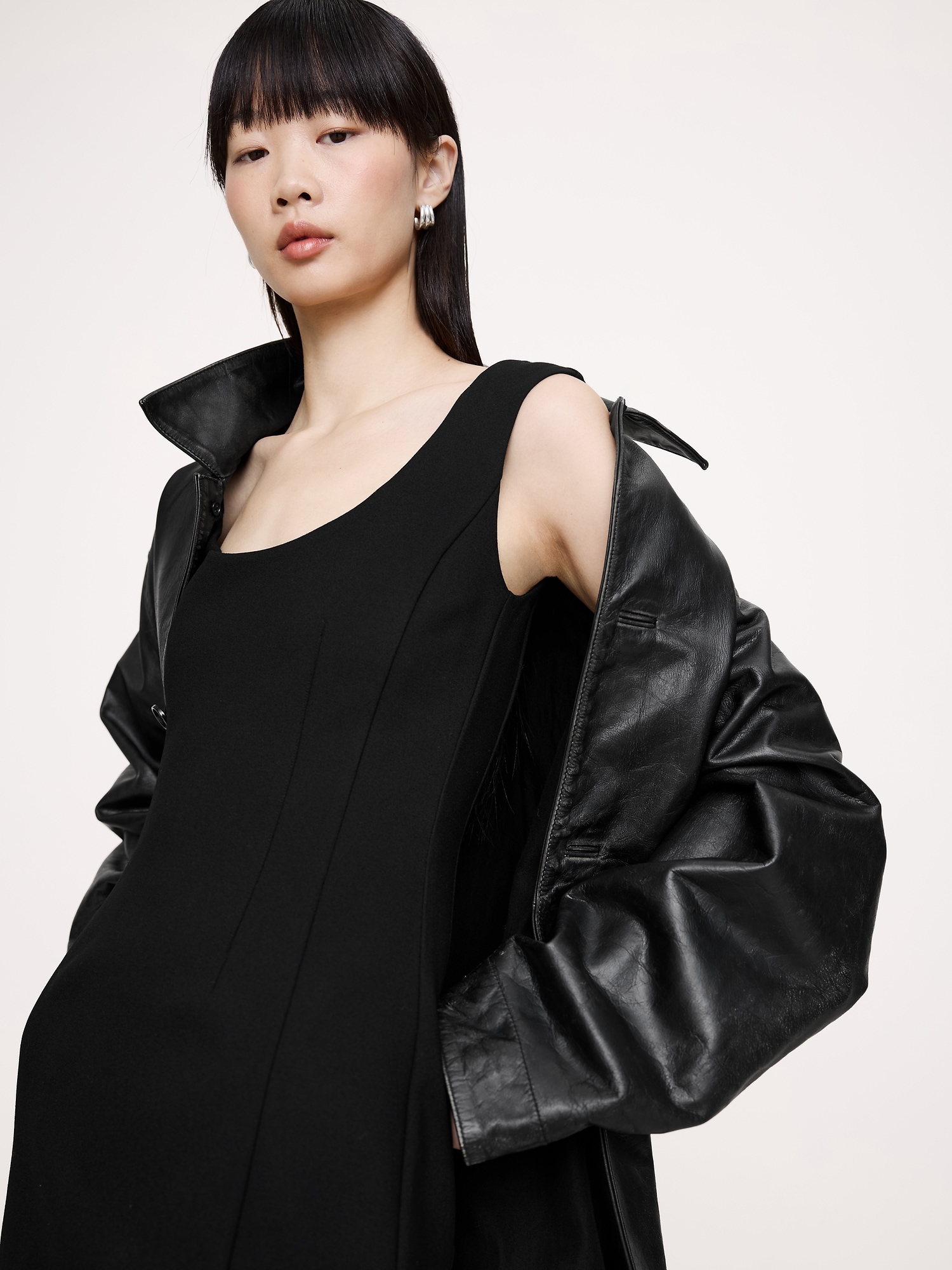 Everywhere Ponte Scoop-Neck Sheath Dress - Black
