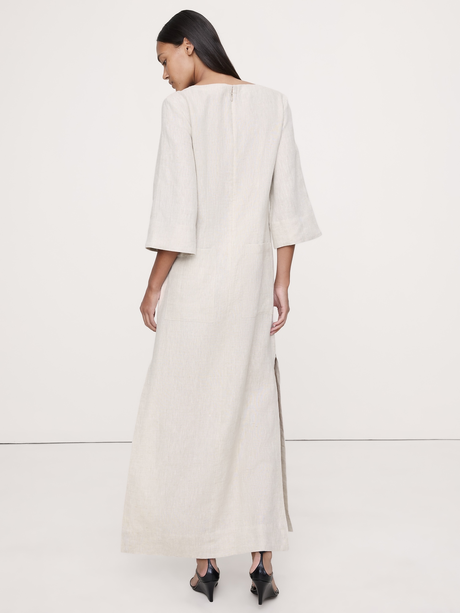 Image number 5 showing, Linen Scoop-Neck Maxi Dress