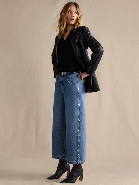 Low-Rise Loose Studded Cropped Jean
