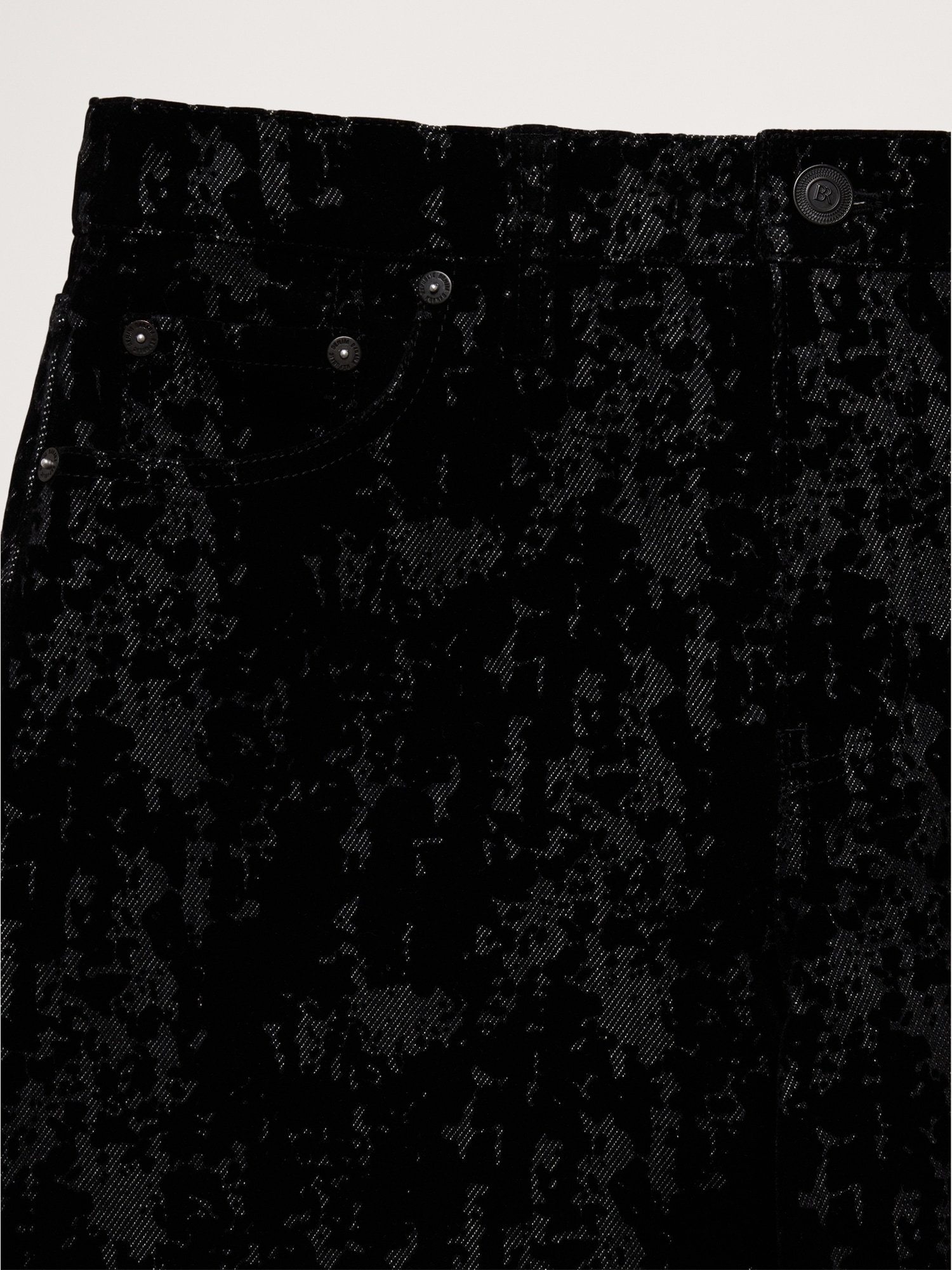 Image number 7 showing, Mid-Rise 90S Loose Flocked Jean
