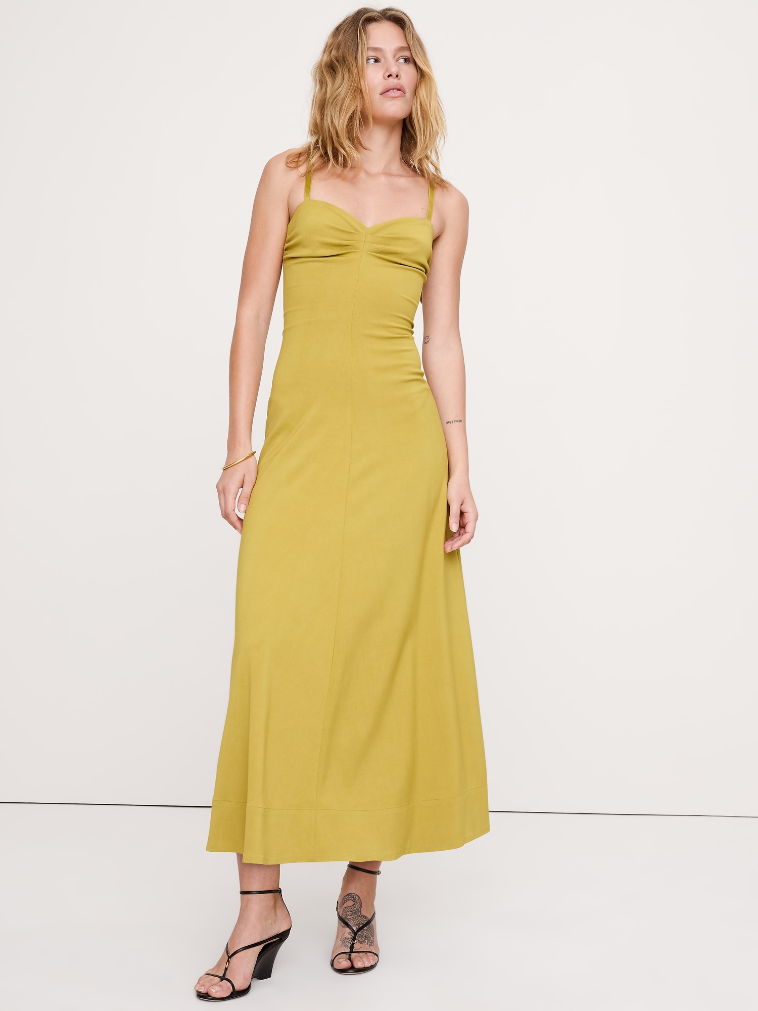 Stretch-Sateen Sweetheart Maxi Dress - Gilded Green